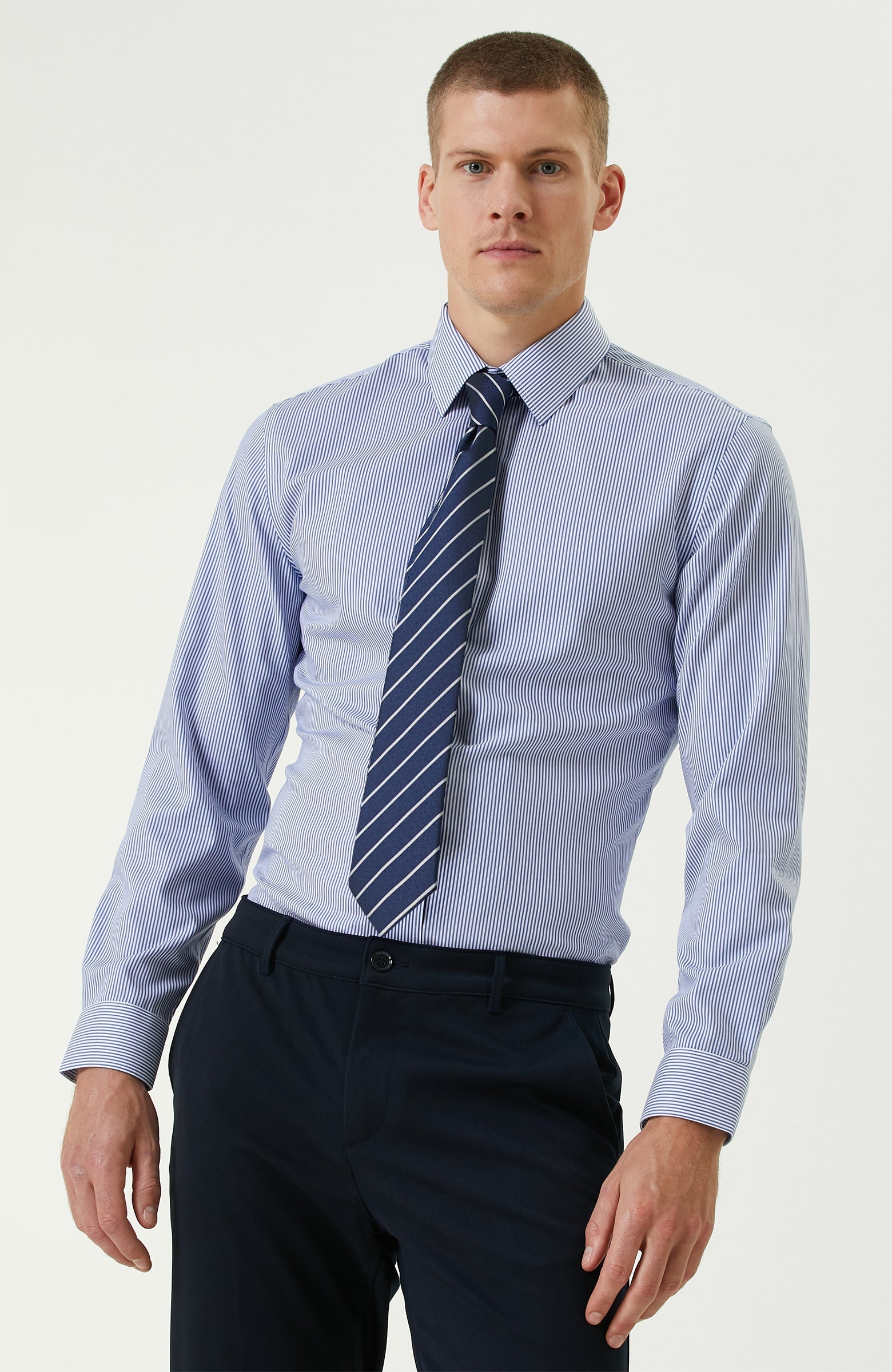 MEN'S STRIPE PATTERN NON-IRON SHIRT