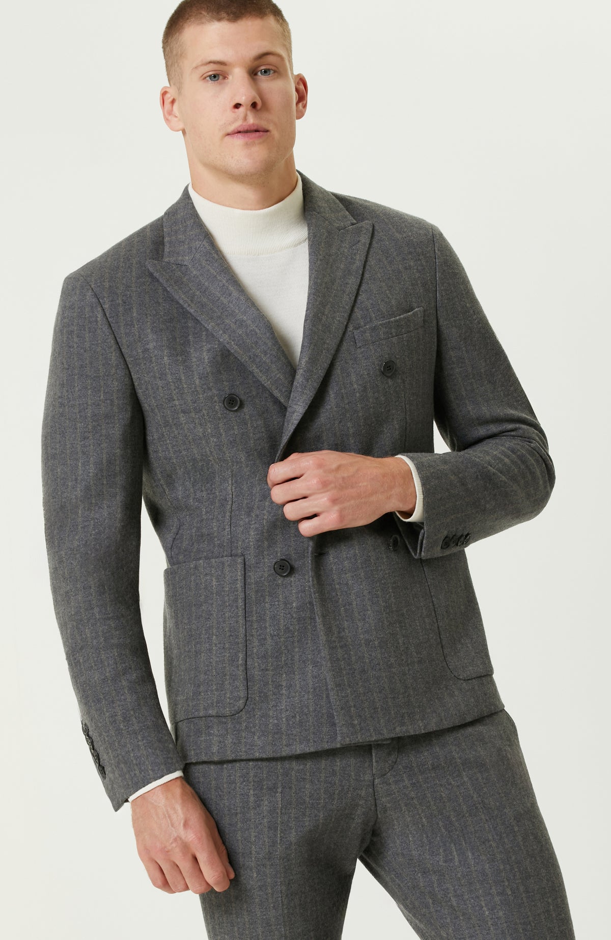 MEN'S SUIT