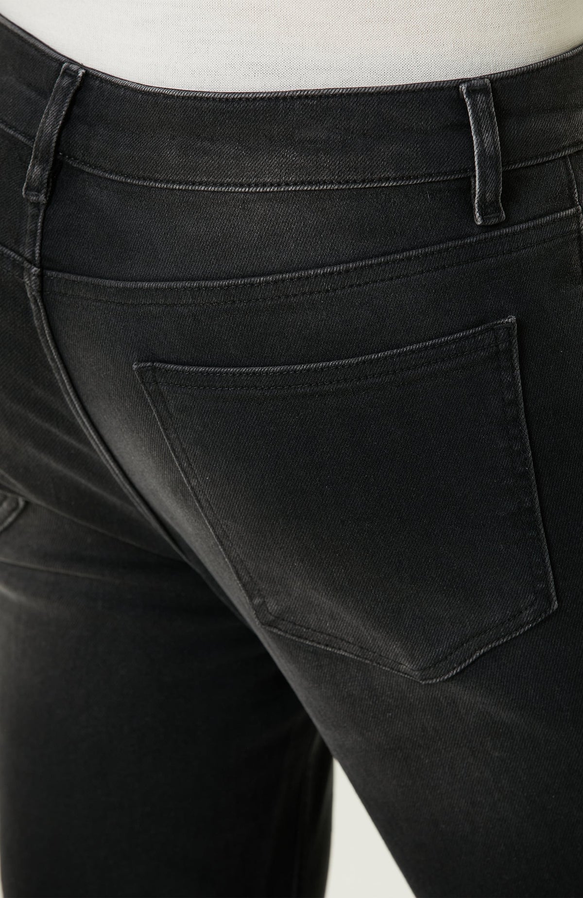 MEN'S DENIM TROUSERS