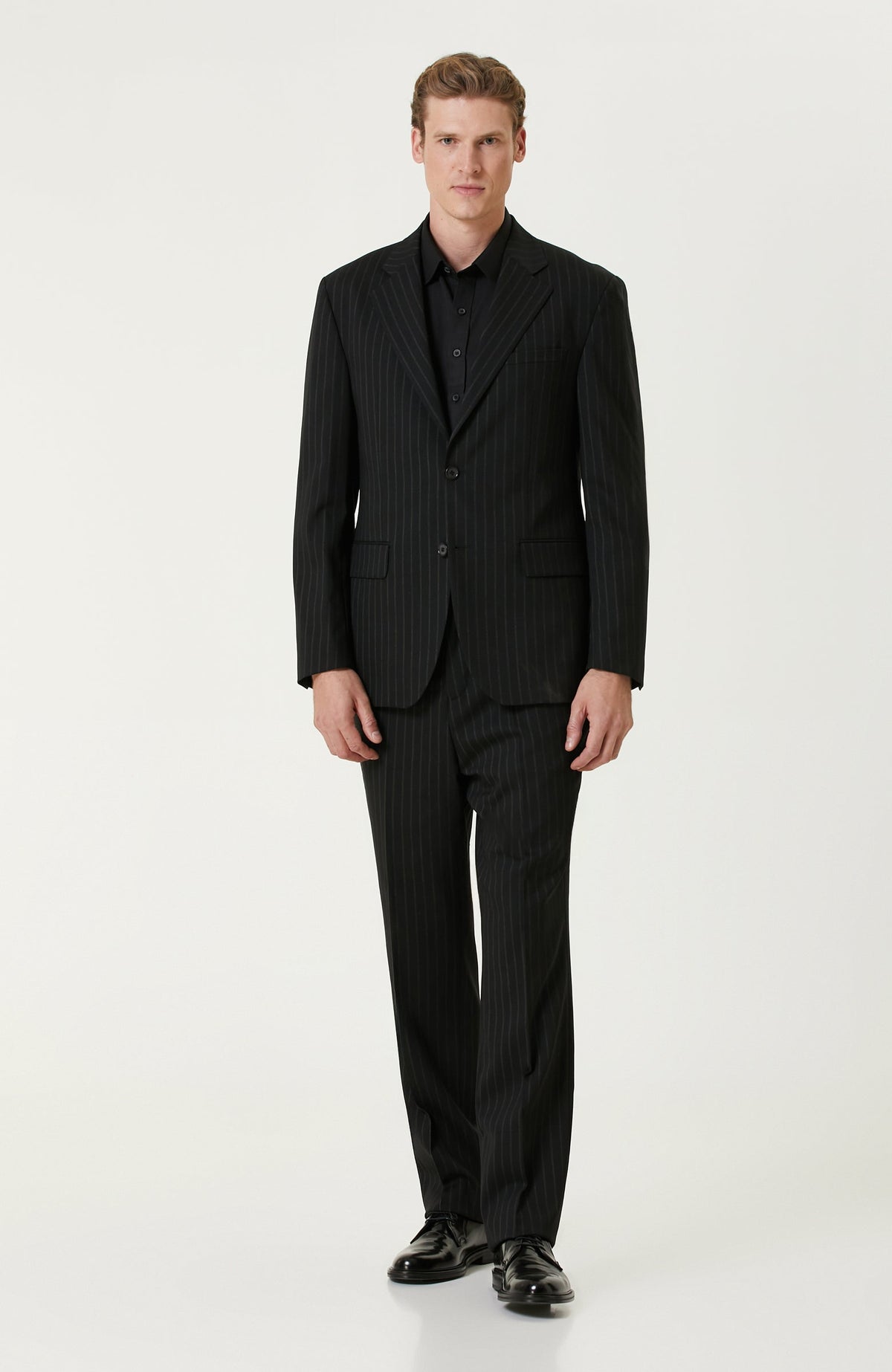 MEN'S SUIT
