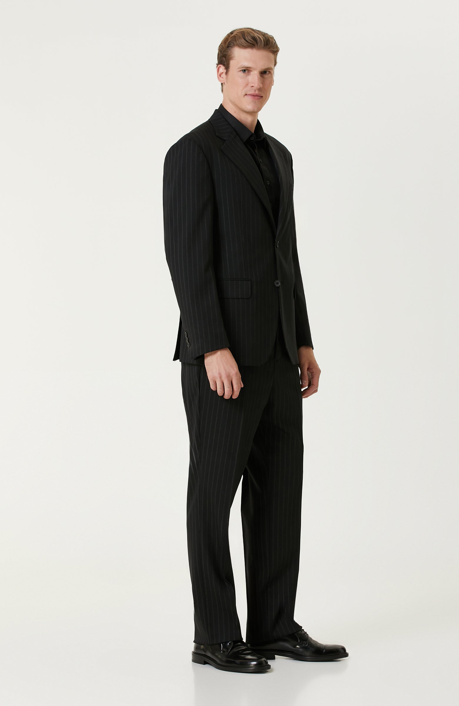 MEN'S SUIT