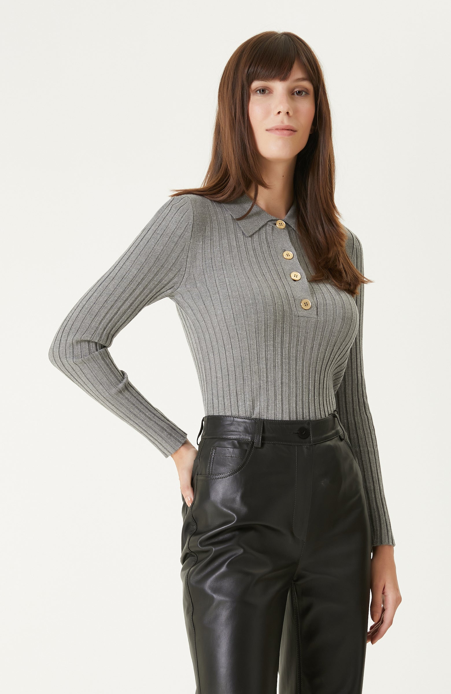 WOMEN'S BASIC KNITWEAR