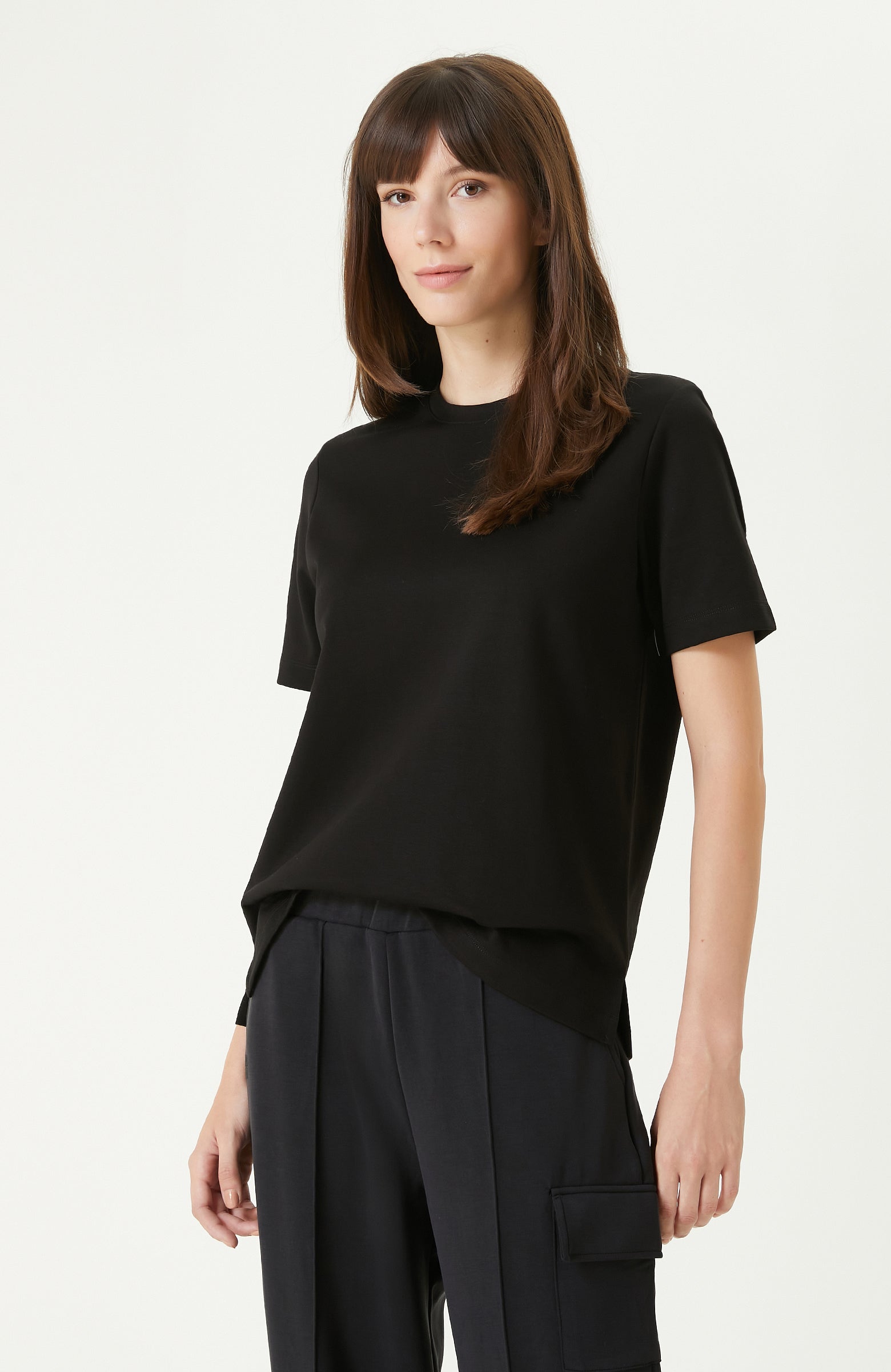 WOMEN'S T-SHIRT