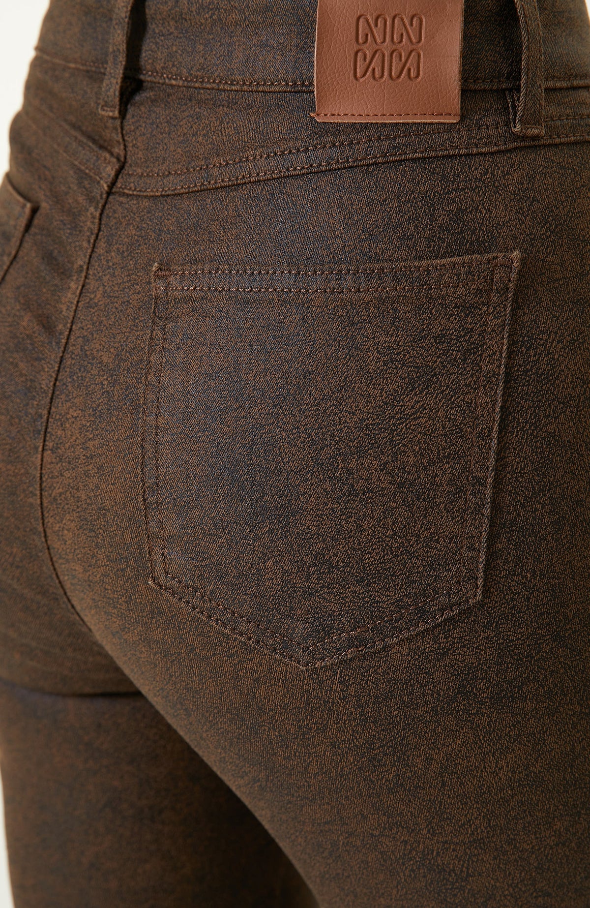 WOMEN'S PATTERNED TROUSERS