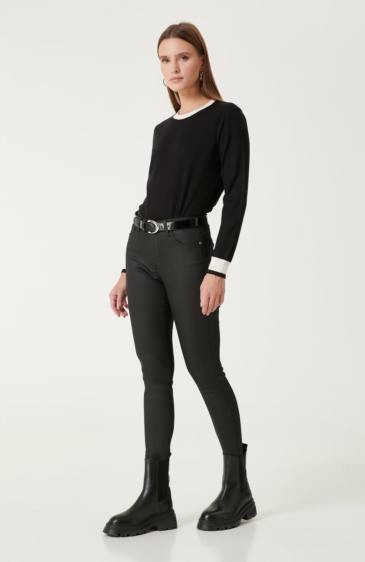 WOMEN'S Black Non-Denim Casual Pants