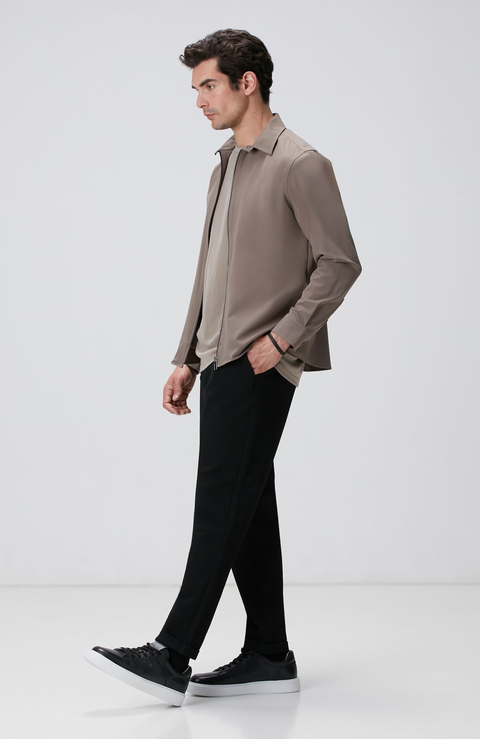 MEN'S Mink Basic T-Shirt