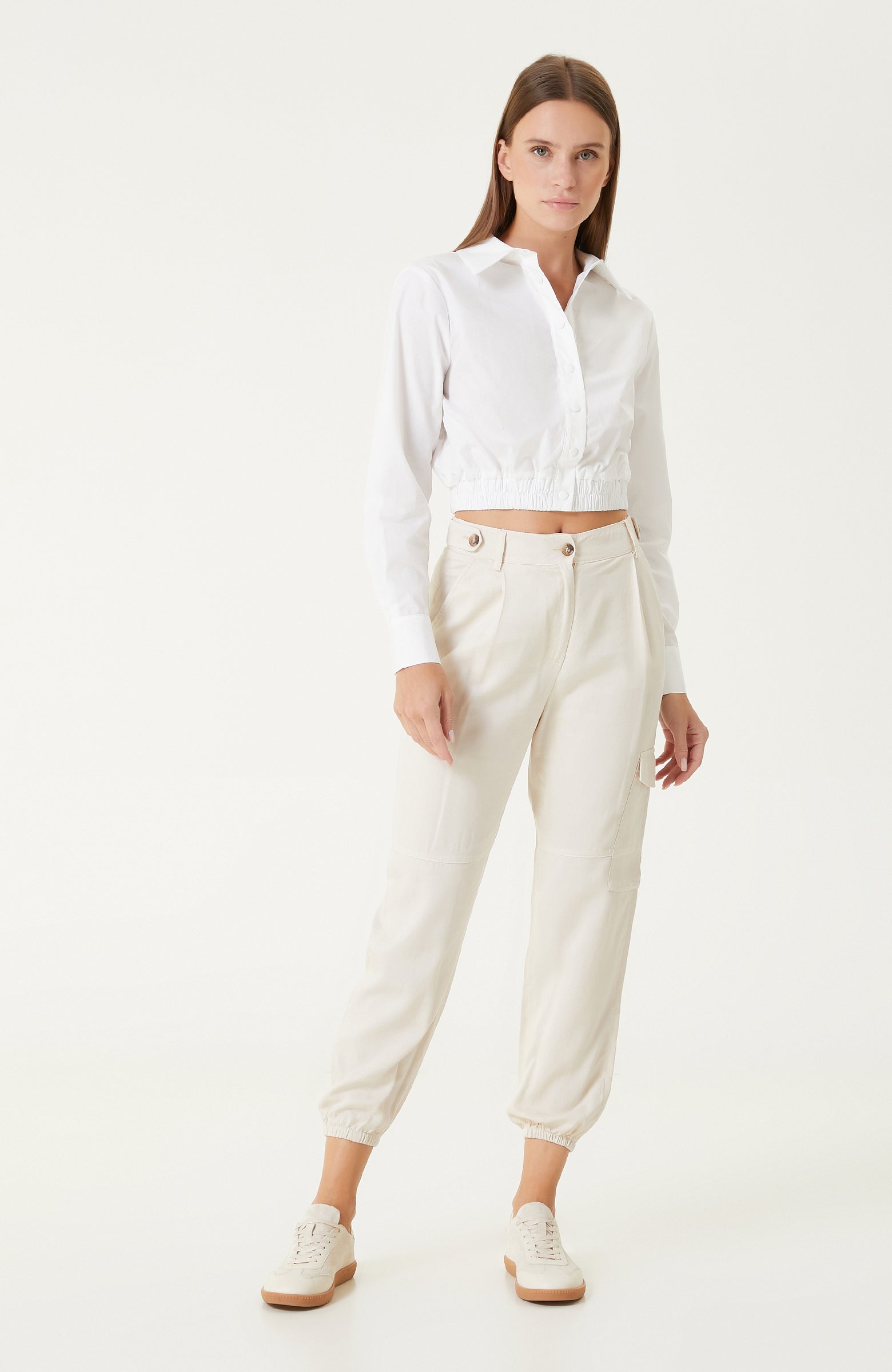 WOMEN'S WHITE SHIRT