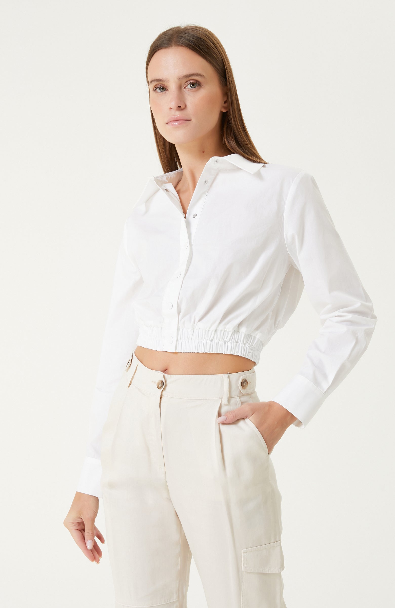 WOMEN'S WHITE SHIRT