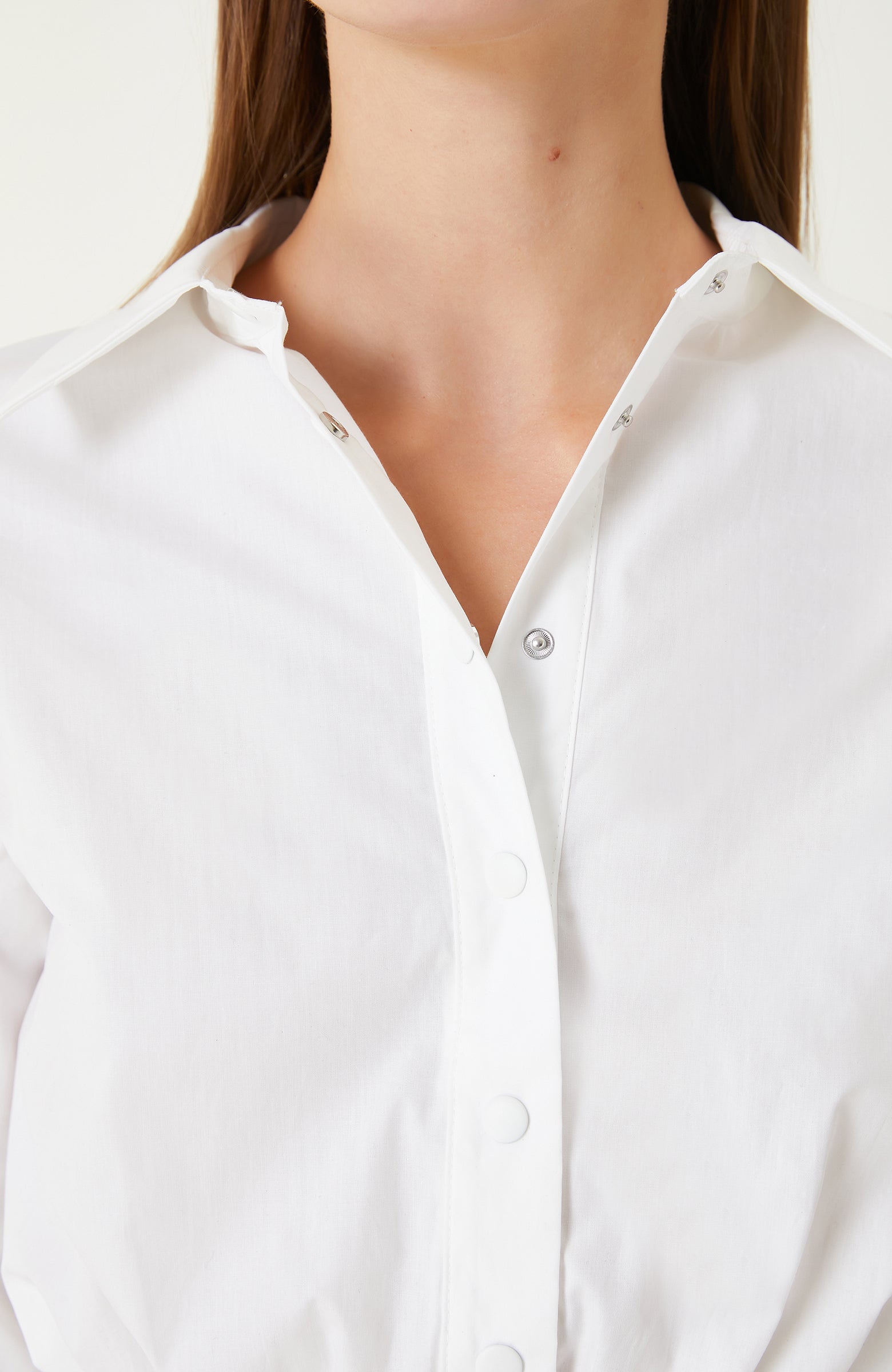 WOMEN'S WHITE SHIRT