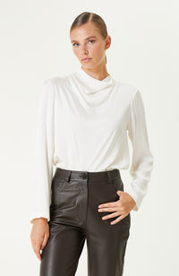 WOMEN'S BLOUSE