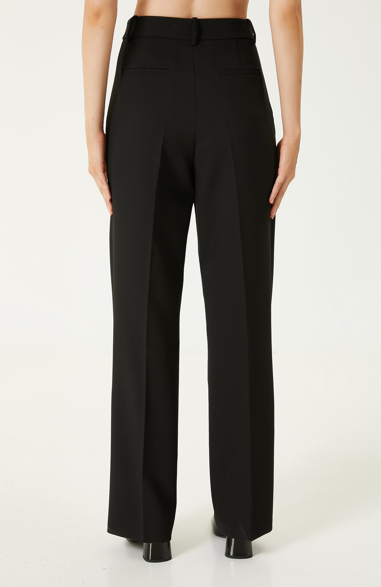WOMEN'S PANTS