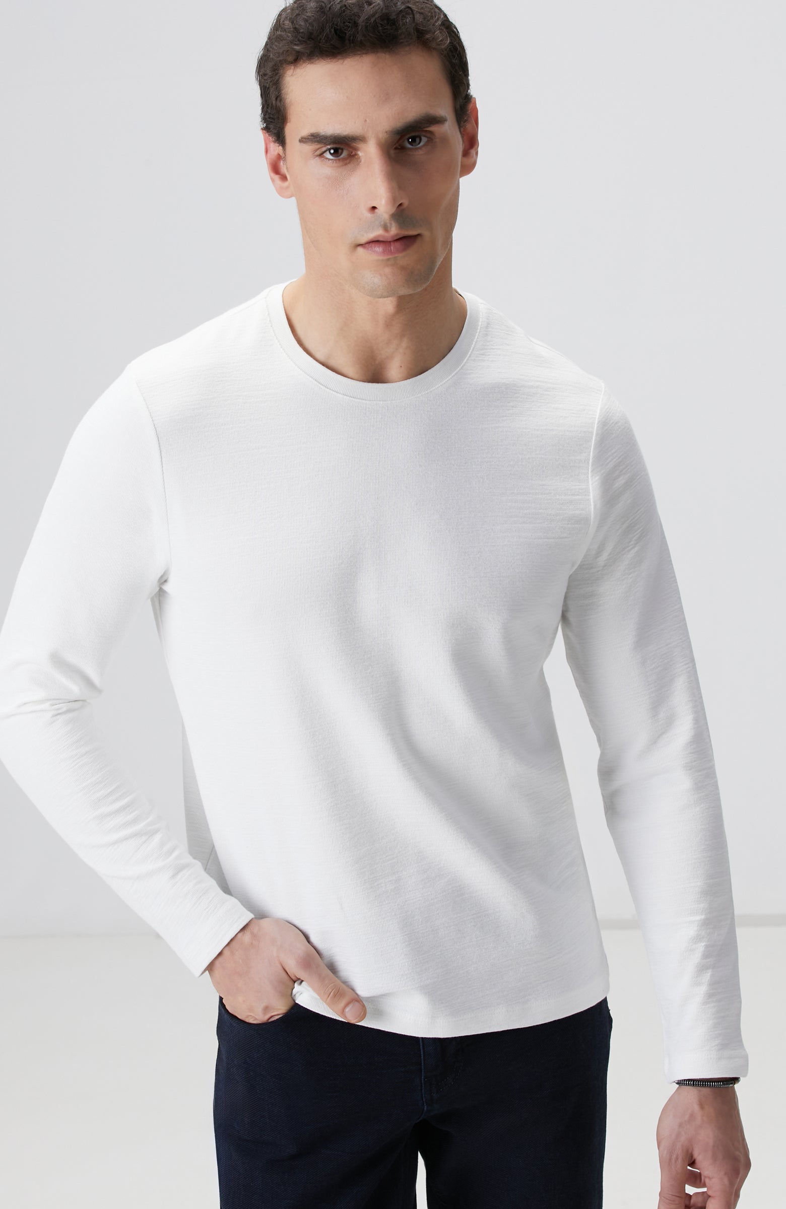 MEN'S Off-White Long Sleeve Cotton T-shirt