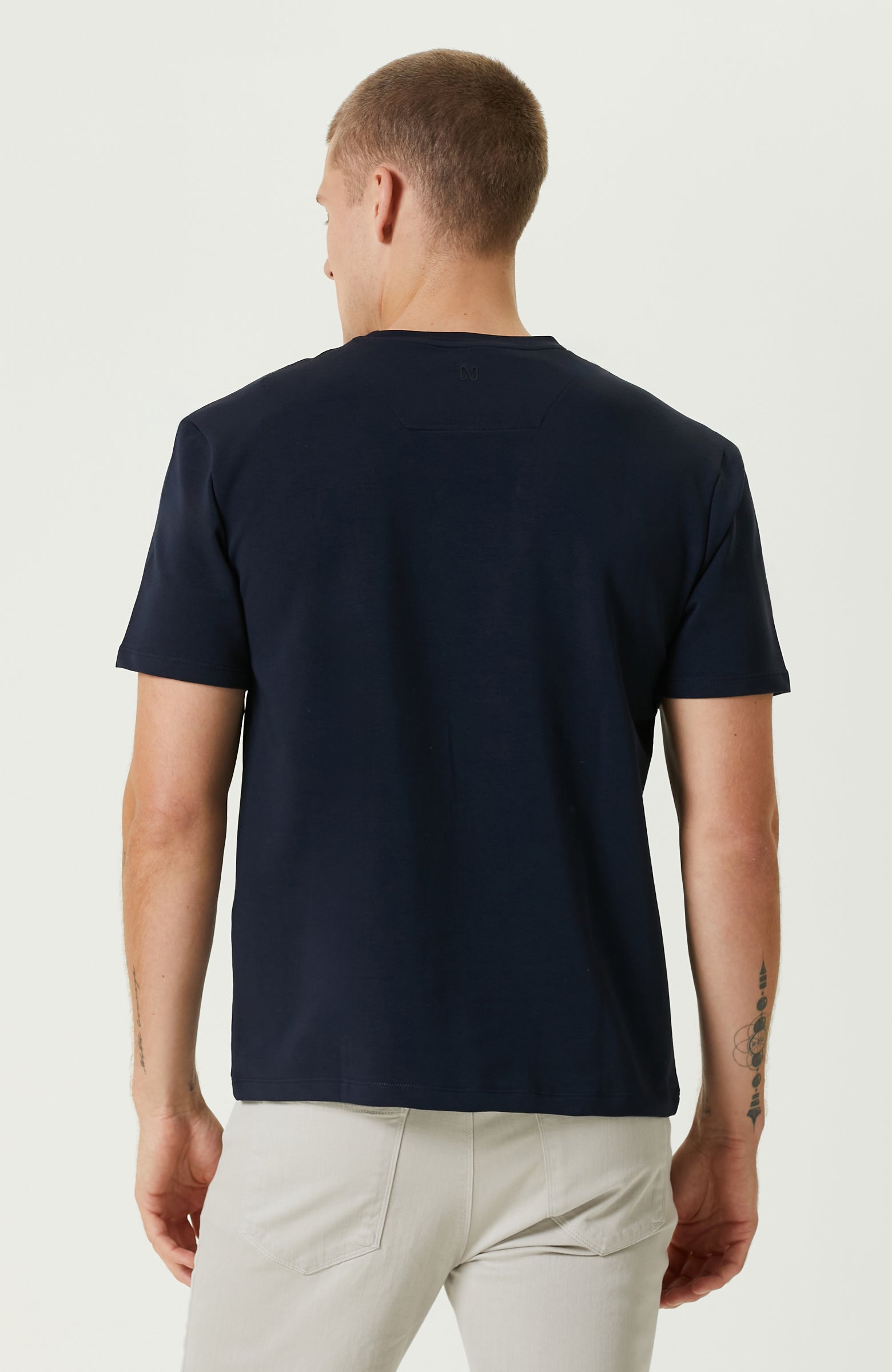 MEN'S TSHIRT