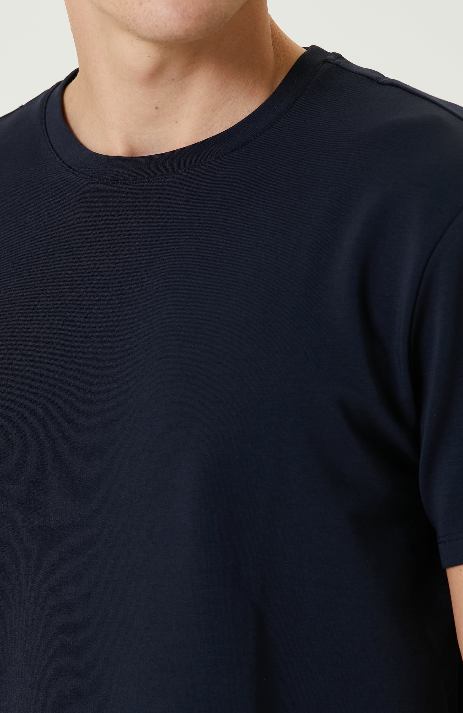 MEN'S TSHIRT