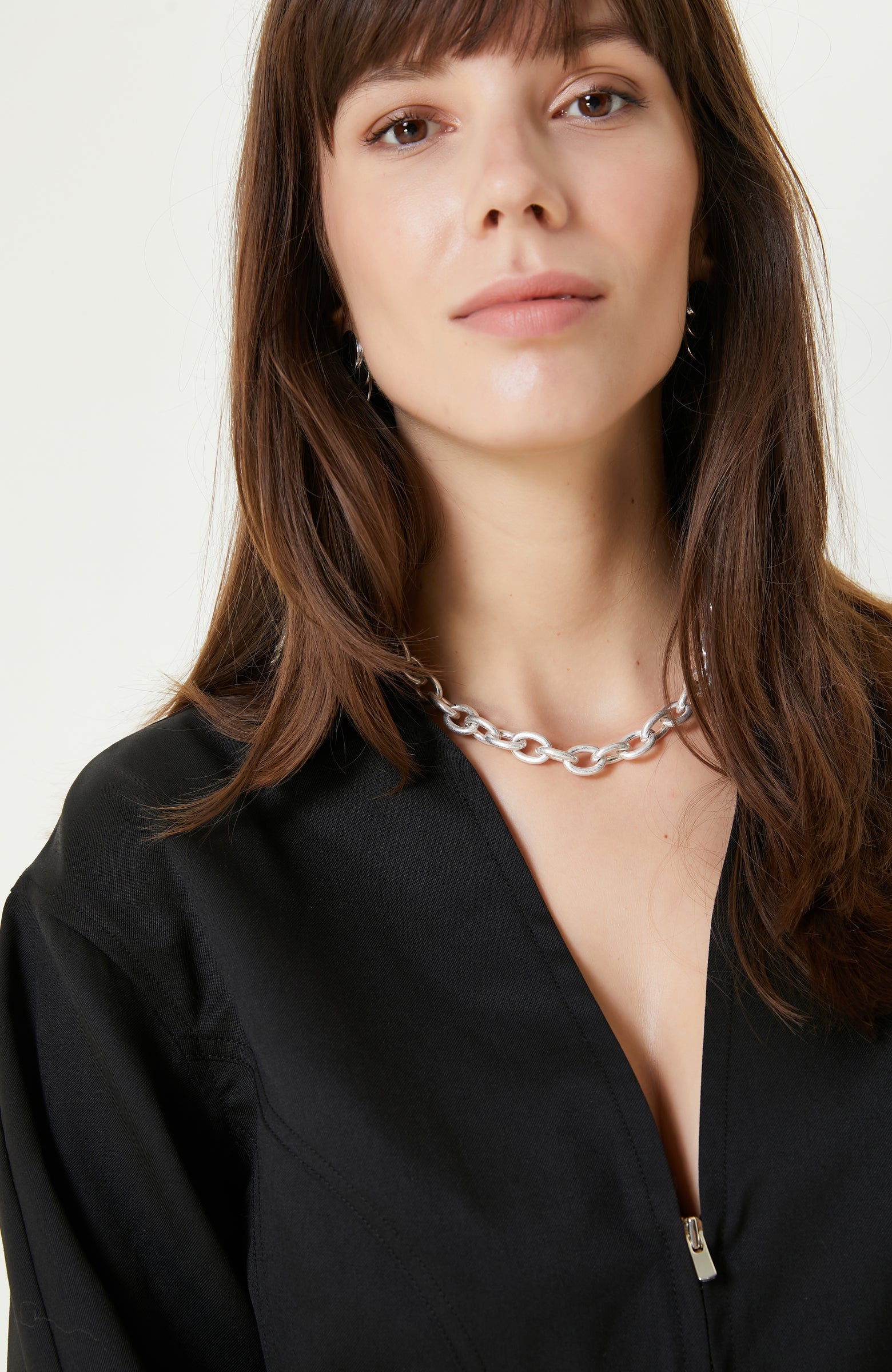 WOMEN'S NECKLACE