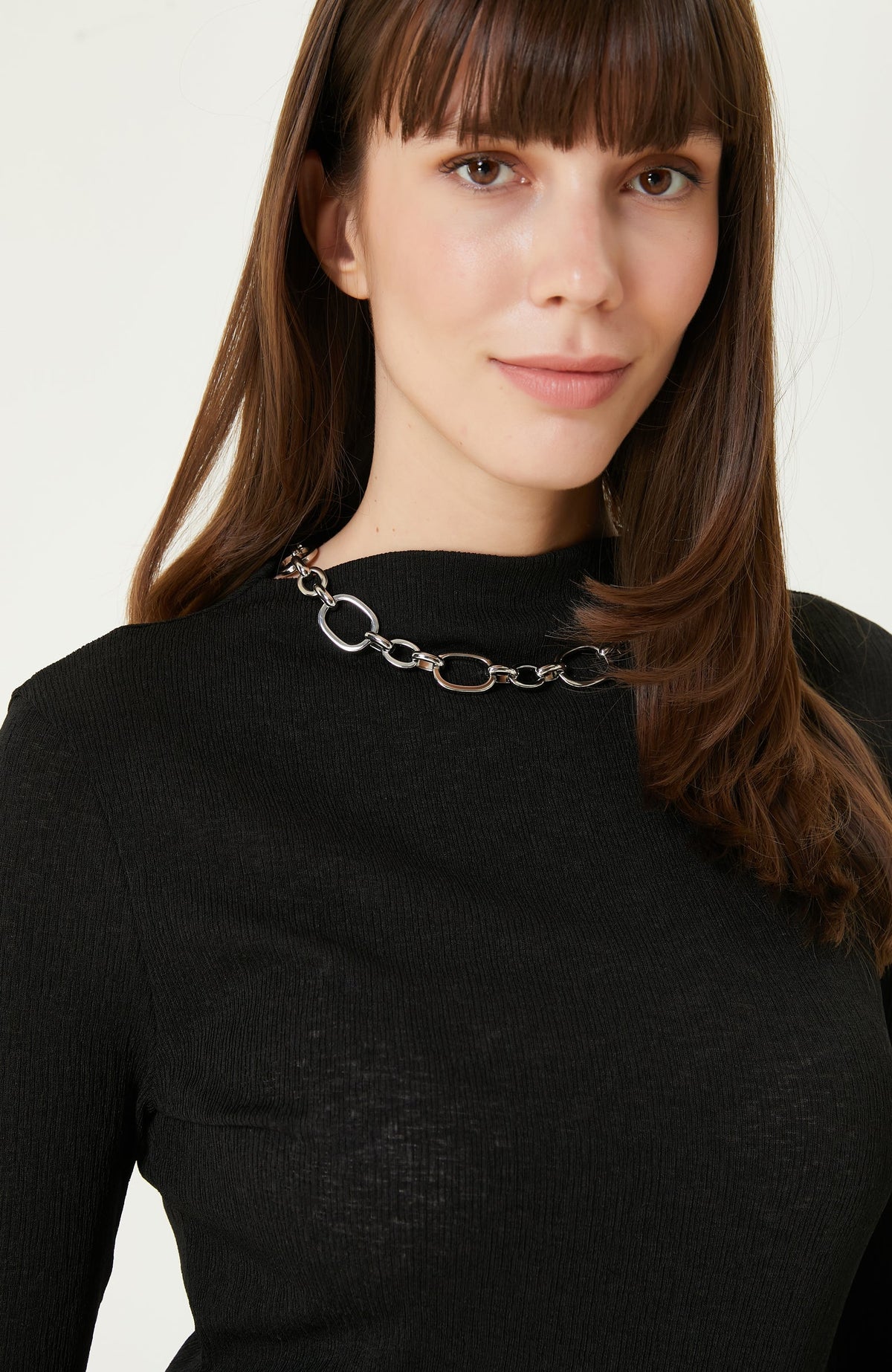 WOMEN'S NECKLACE