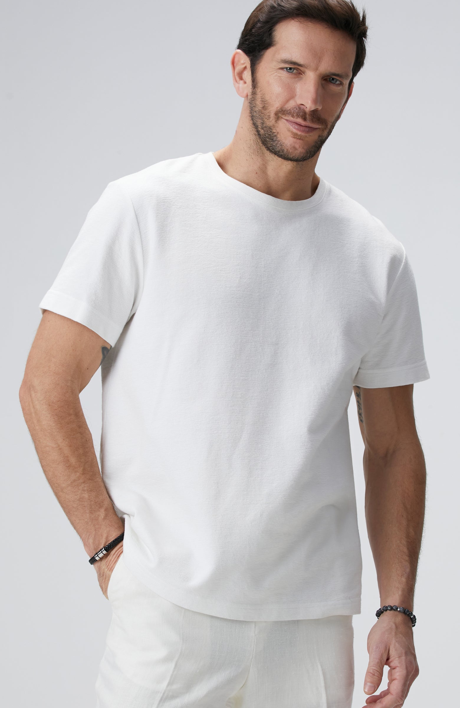 MEN'S Off-White T-Shirt