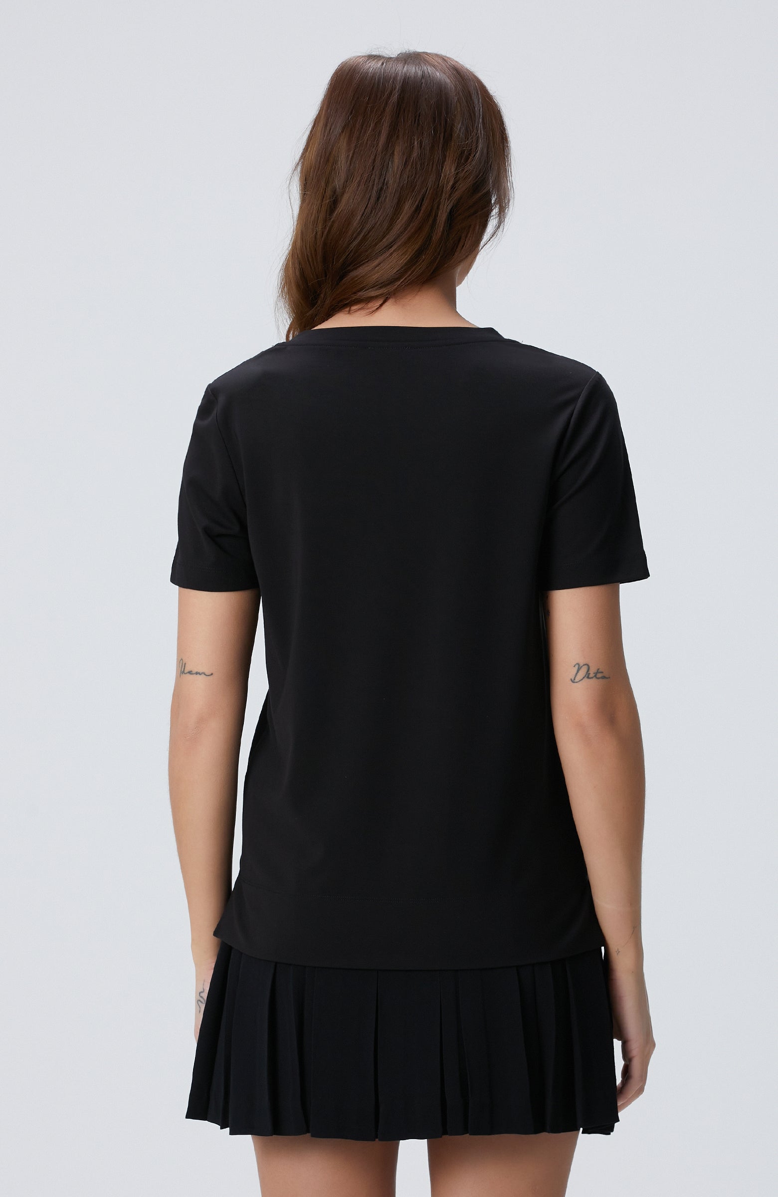 WOMEN'S Black T-Shirt