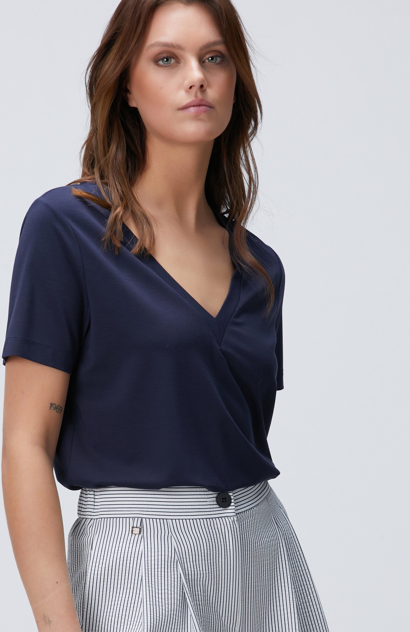 WOMEN'S Navy Blue T-Shirt