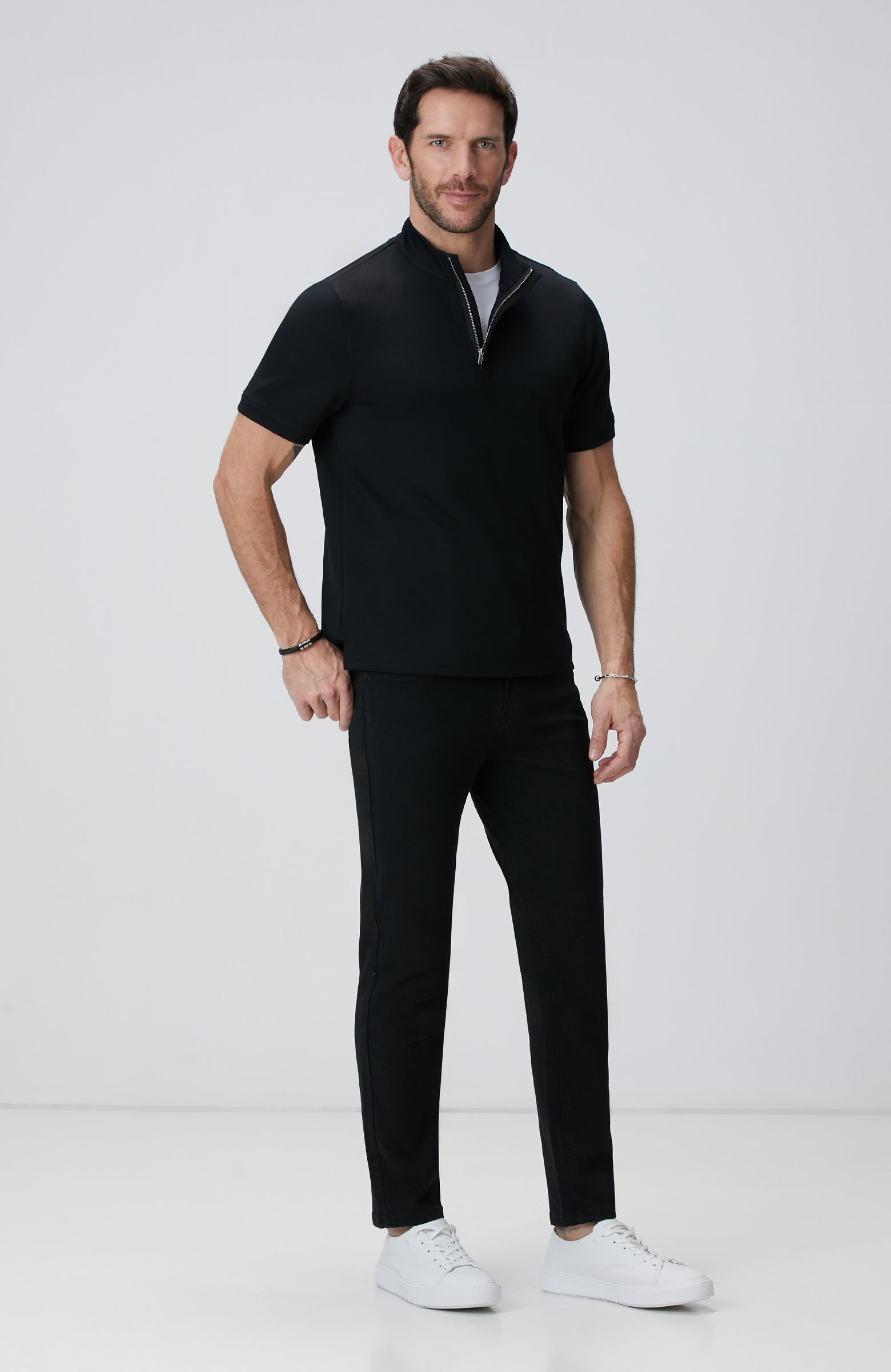 MEN'S Black Sweatshirt