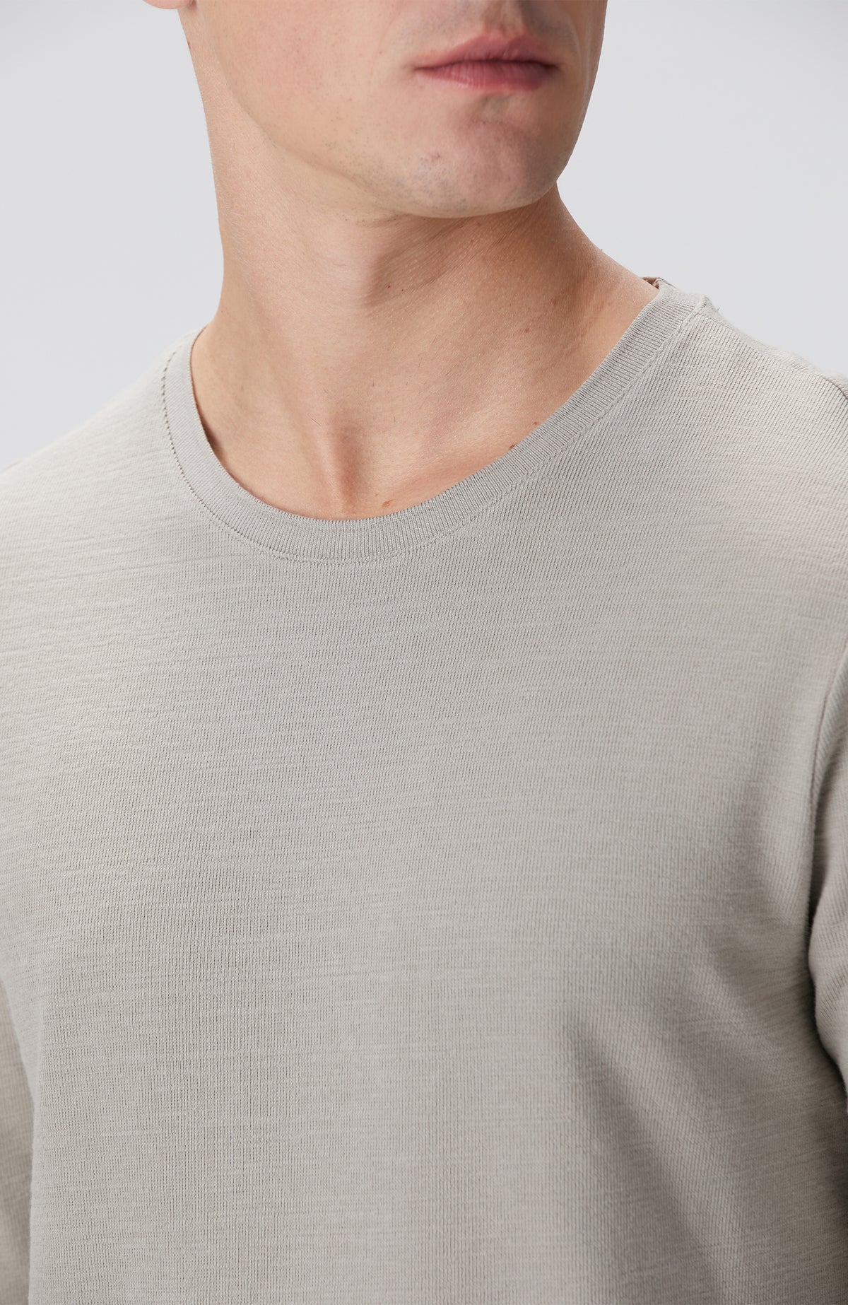 MEN'S TSHIRT