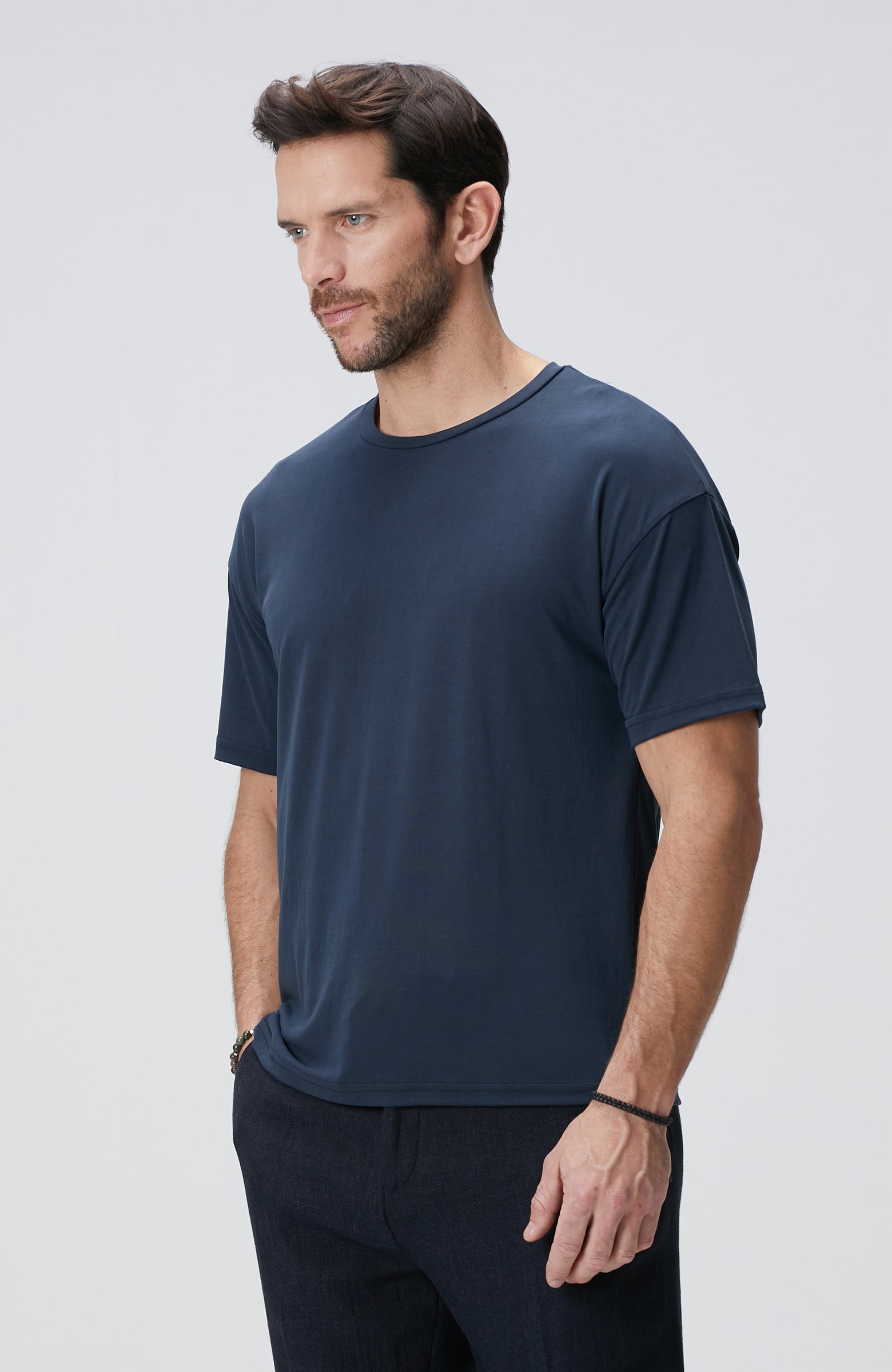 MEN'S Navy Blue Basic T-Shirt