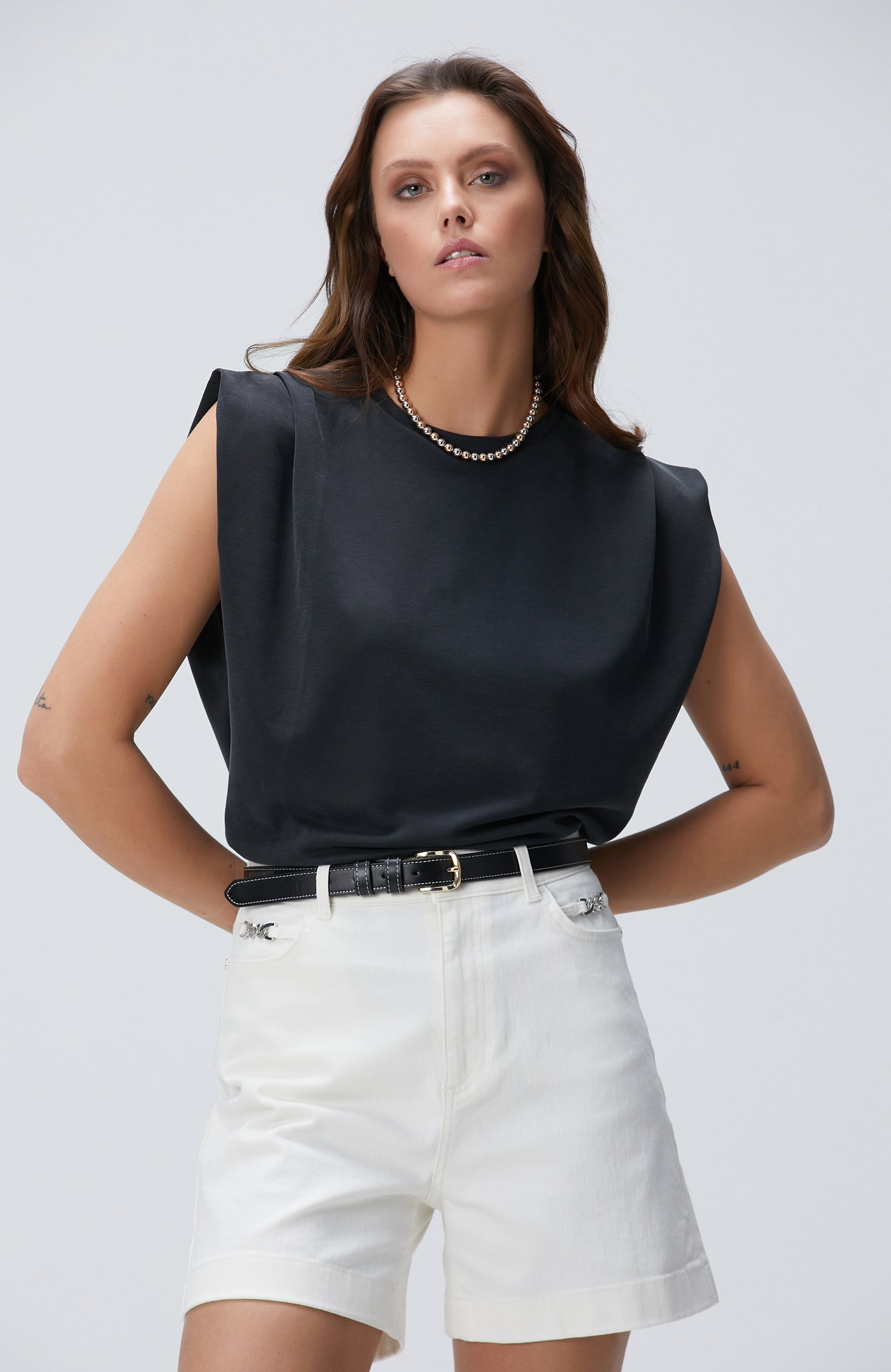 WOMEN'S Black T-Shirt