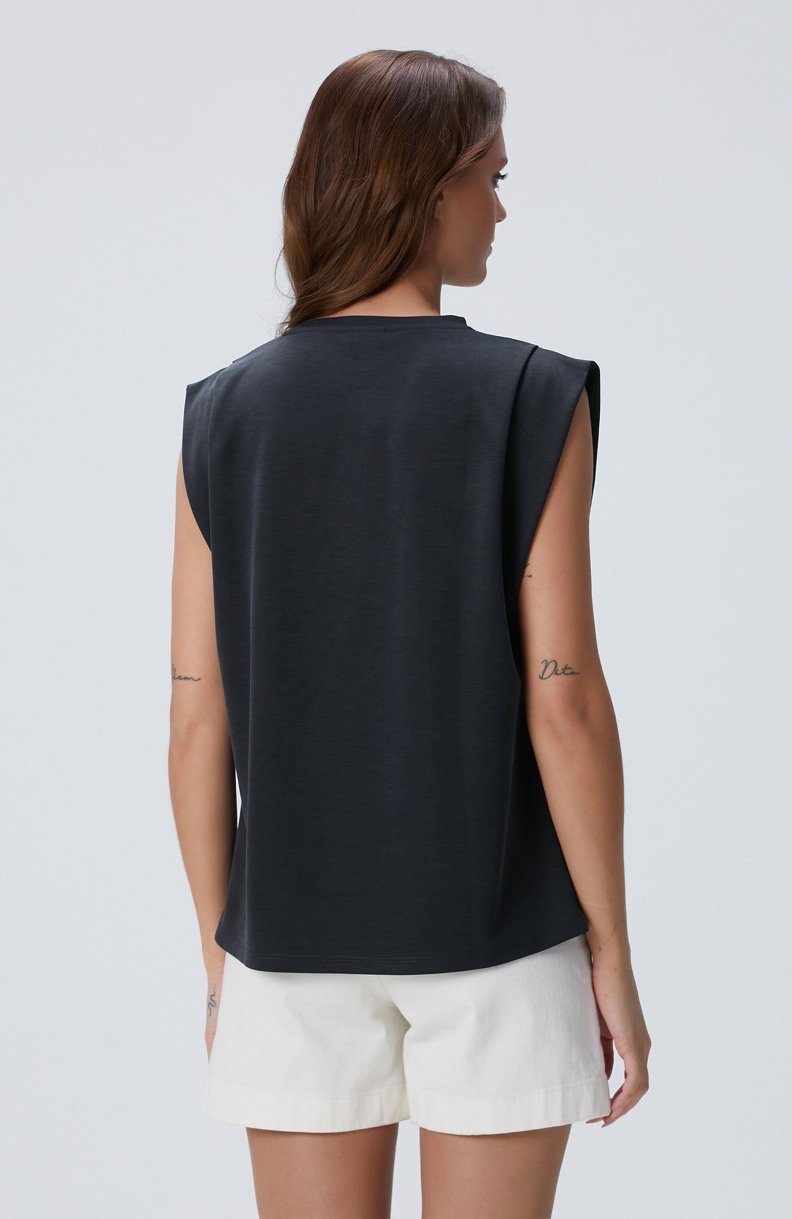 WOMEN'S Black T-Shirt