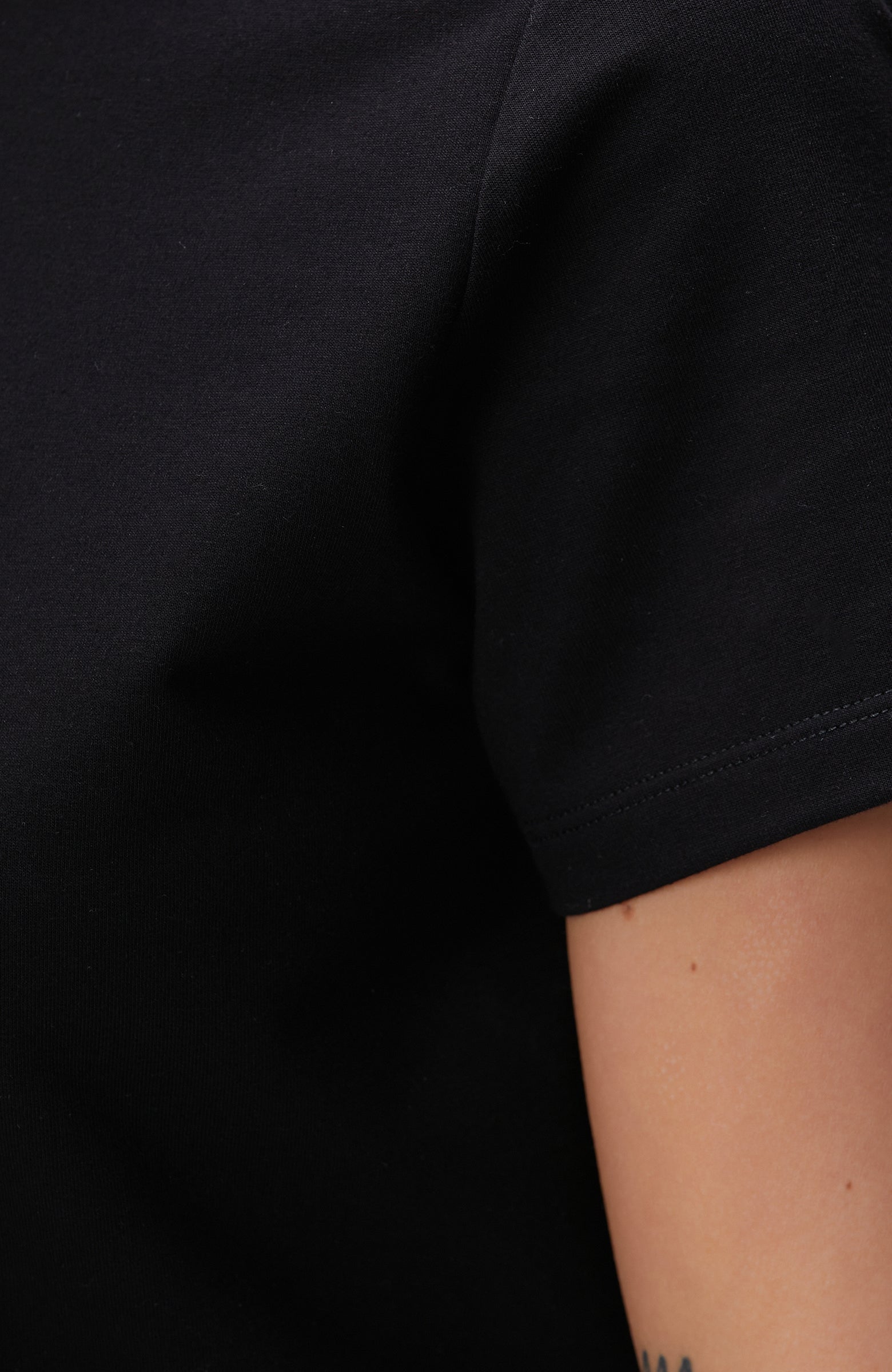 Black Basic T-Shirt