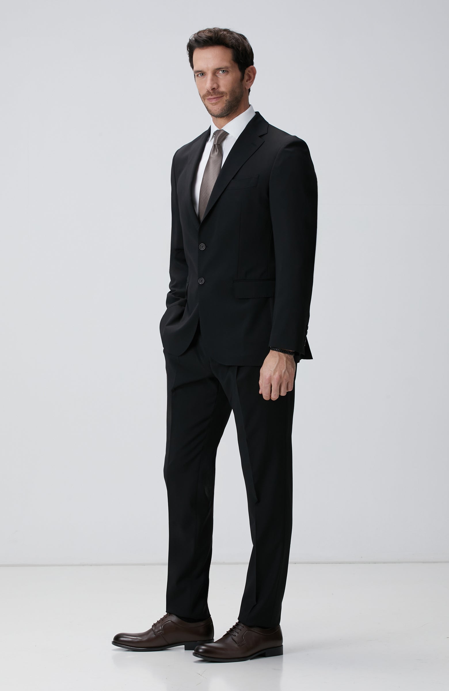 MEN'S N-Tech Black Wool Suit