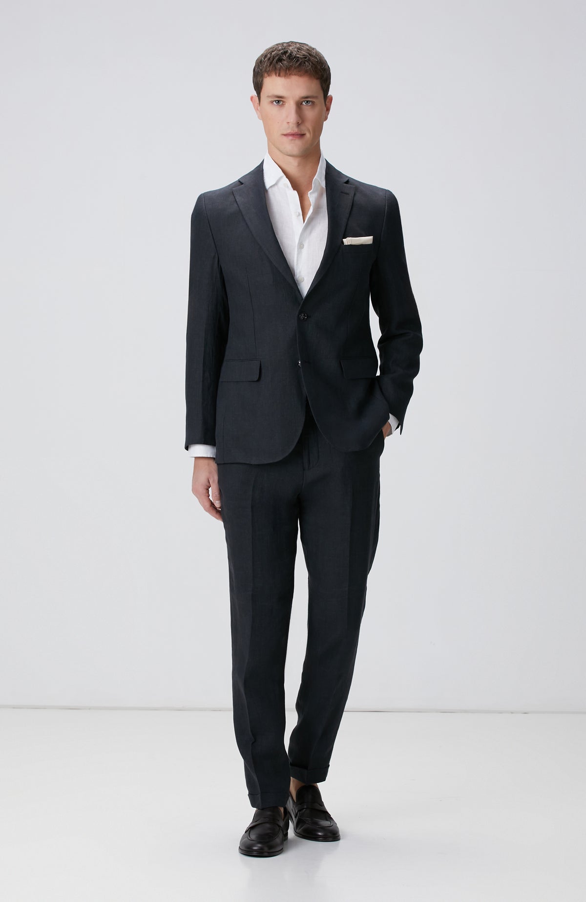 MEN'S SUIT