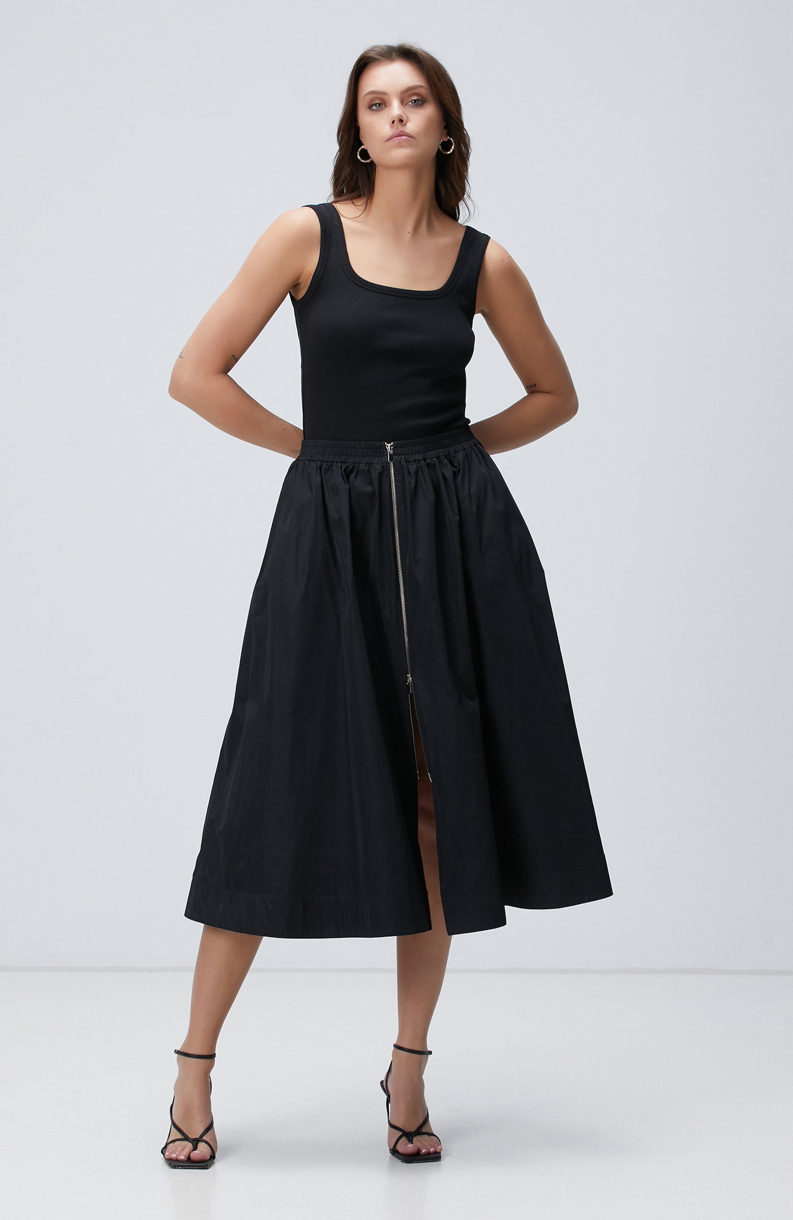 WOMEN'S Black Skirt