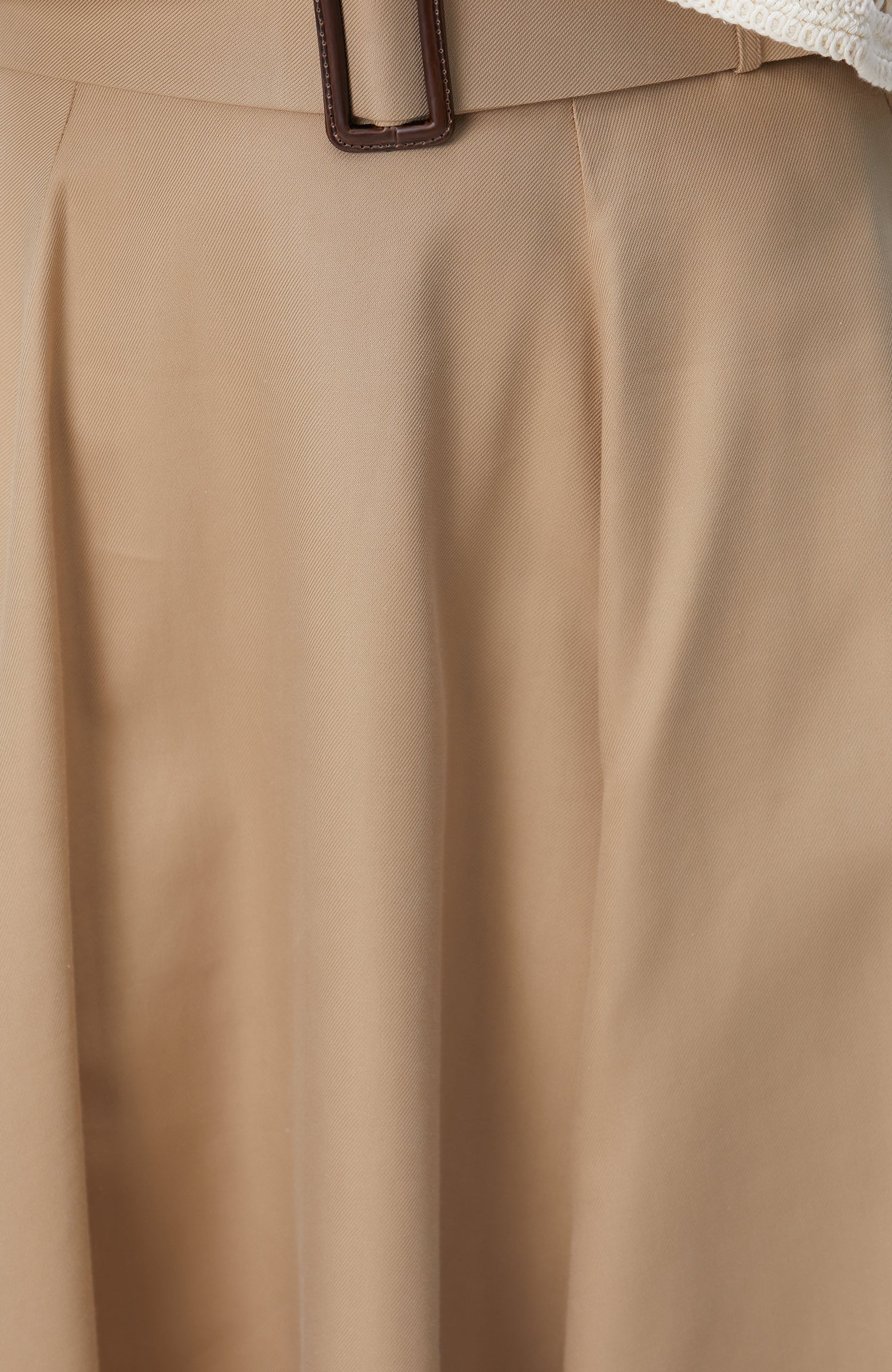 WOMEN'S Midi Skirt With Beige Belt