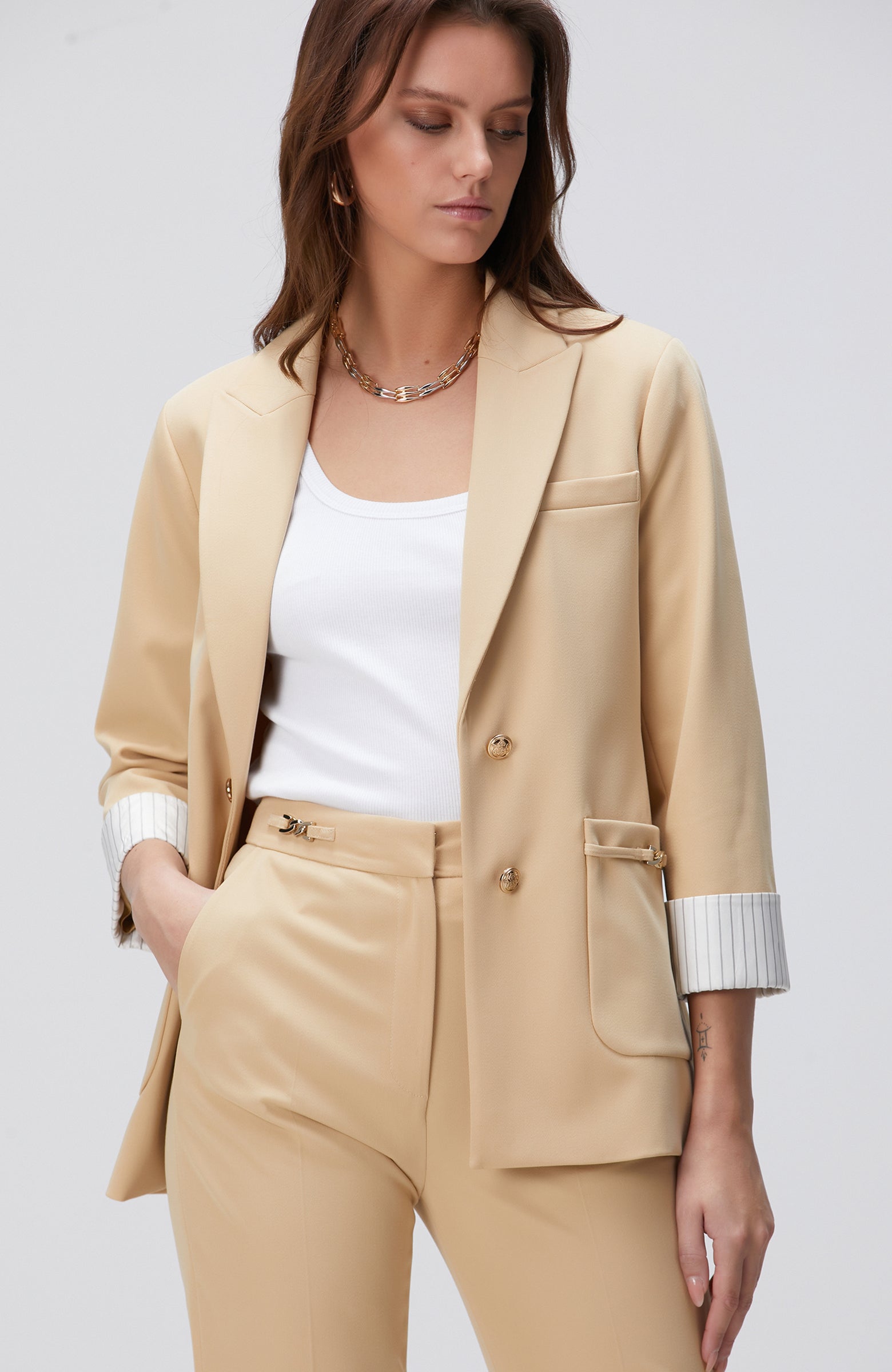 WOMEN'S Beige Jacket