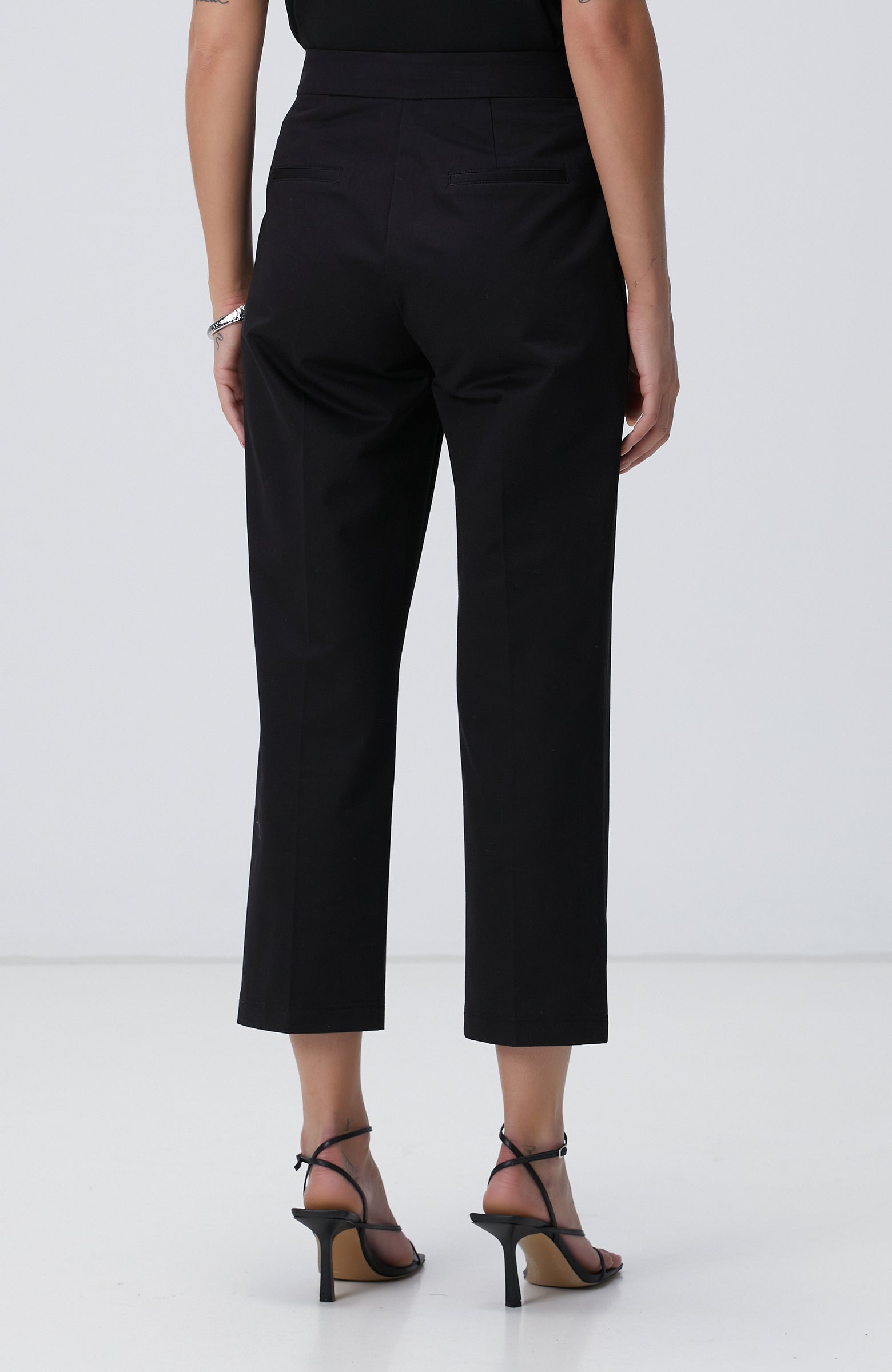 WOMEN'S Pants