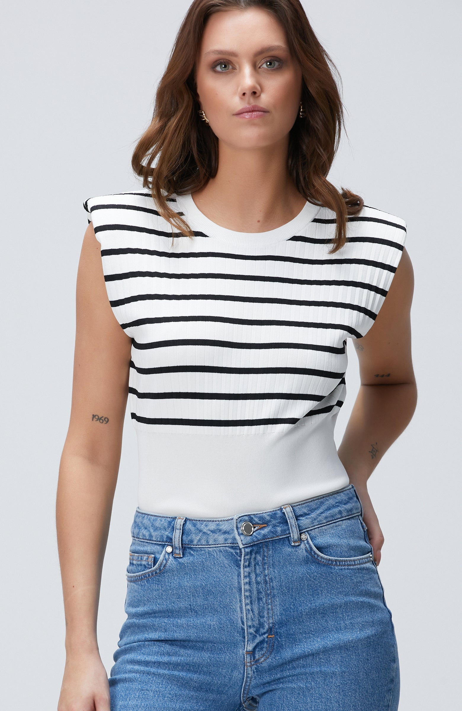 WOMEN'S Striped Sweater