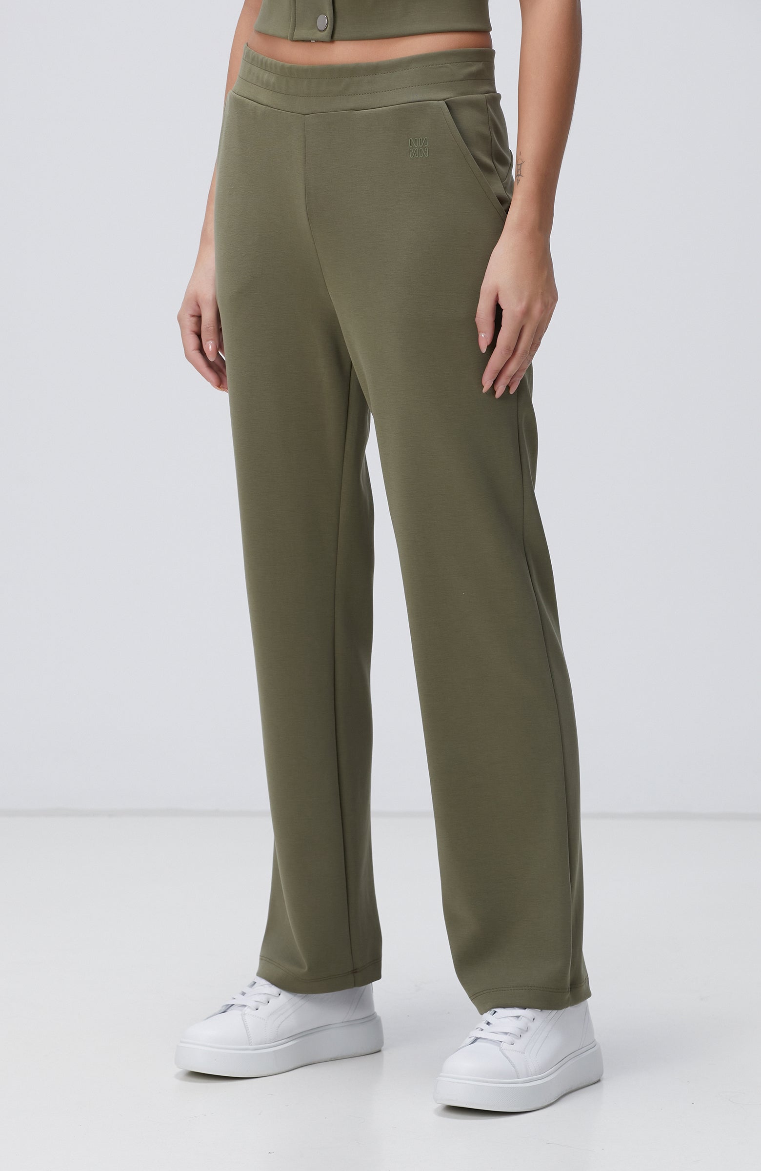 WOMEN'S Khaki Sweatpants