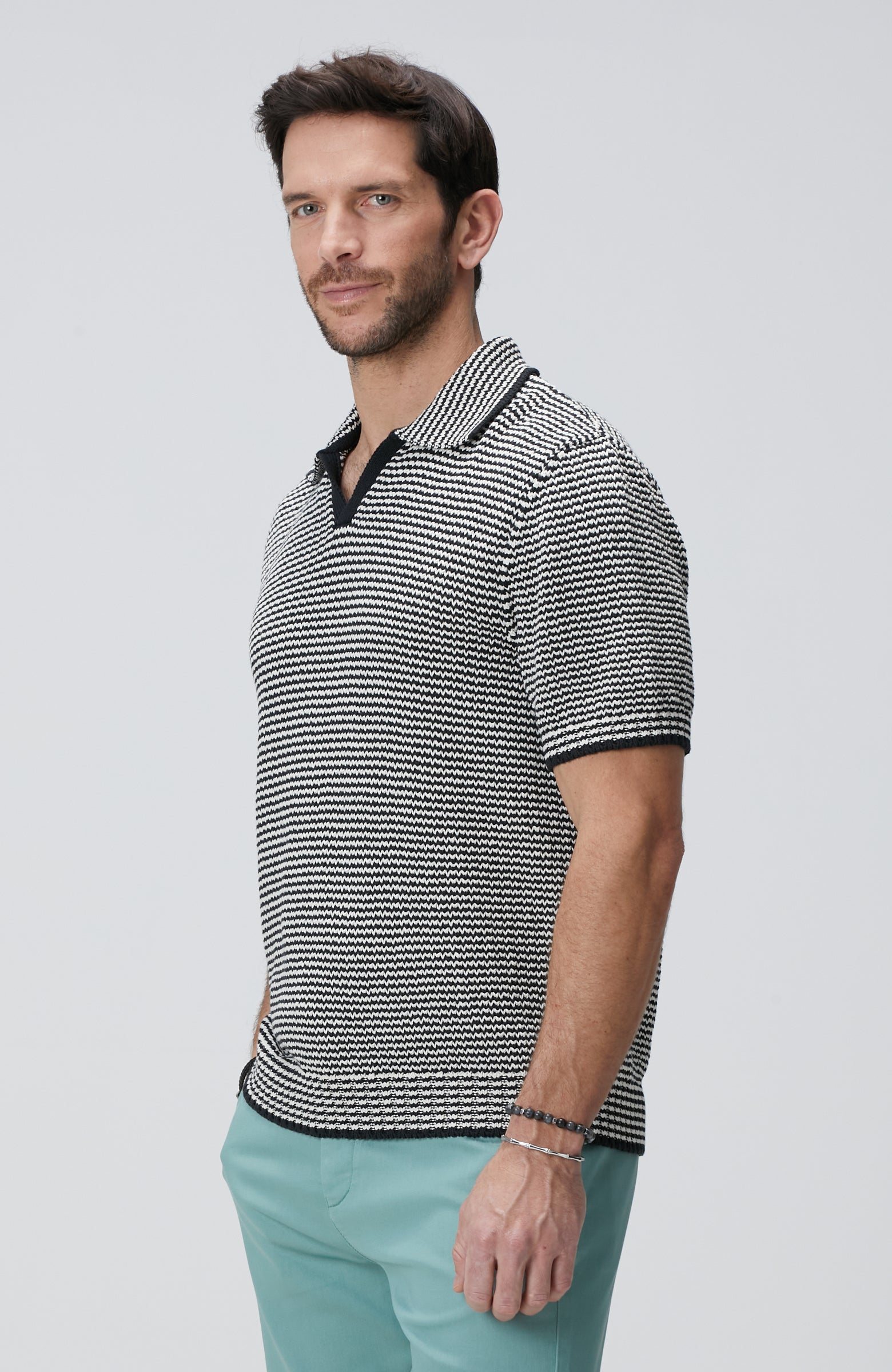 MEN'S Black Knit Sweater