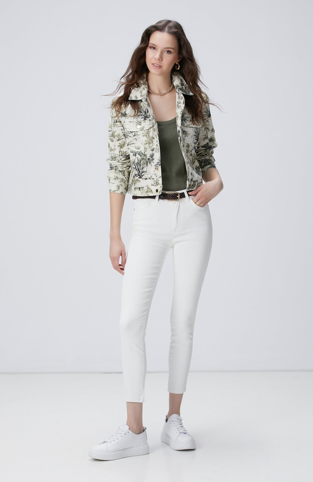WOMEN'S White Denim Pants