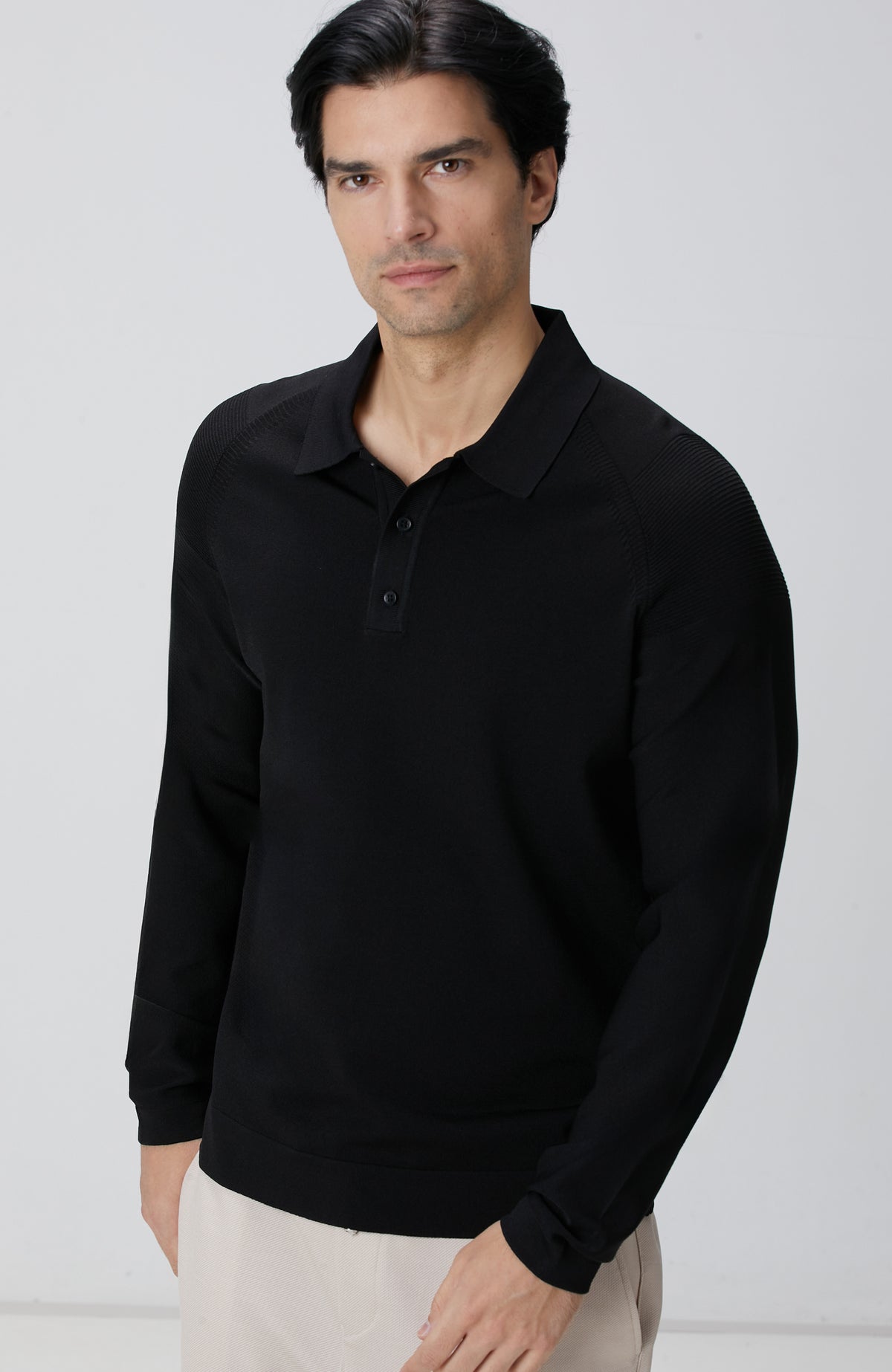 MEN'S Black Sweater