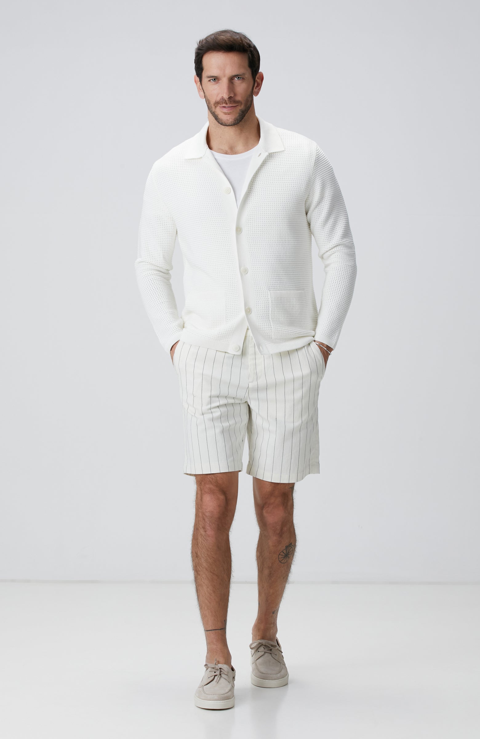 MEN'S Off-White Shorts