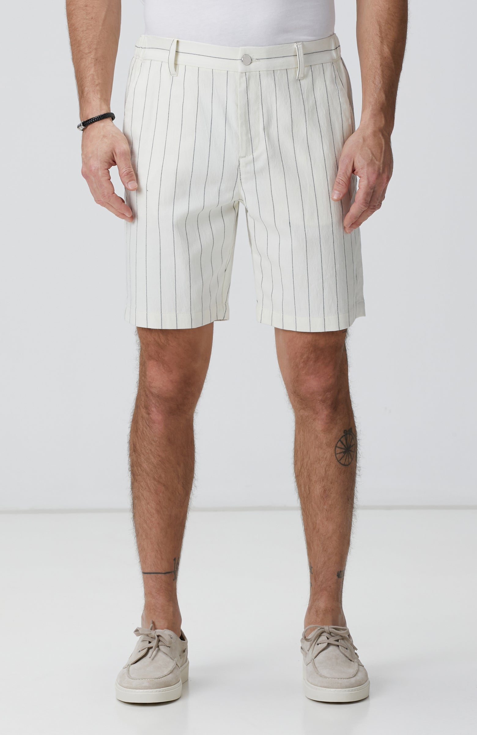 MEN'S Off-White Shorts