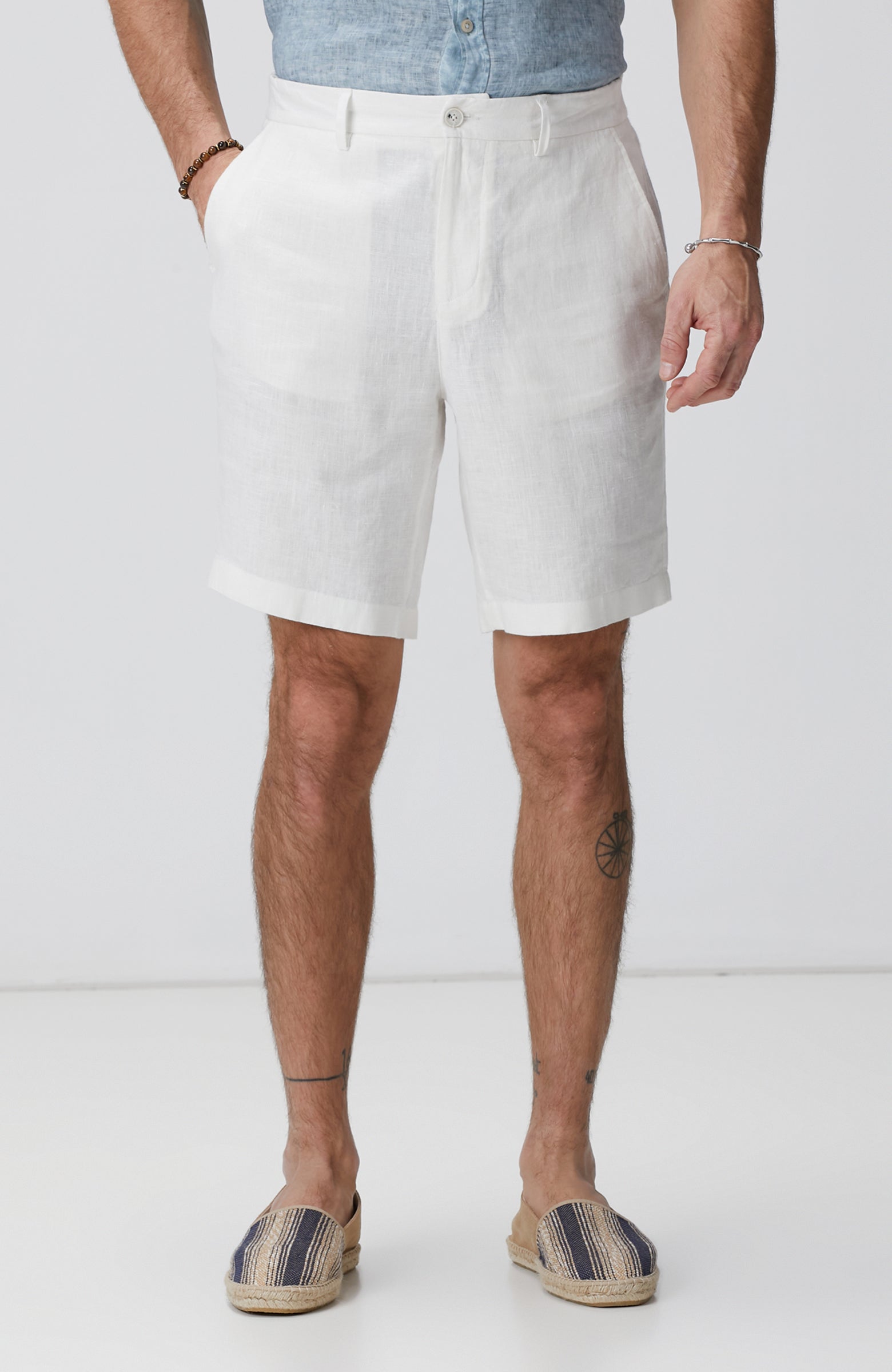 MEN'S Off-White Linen Shorts