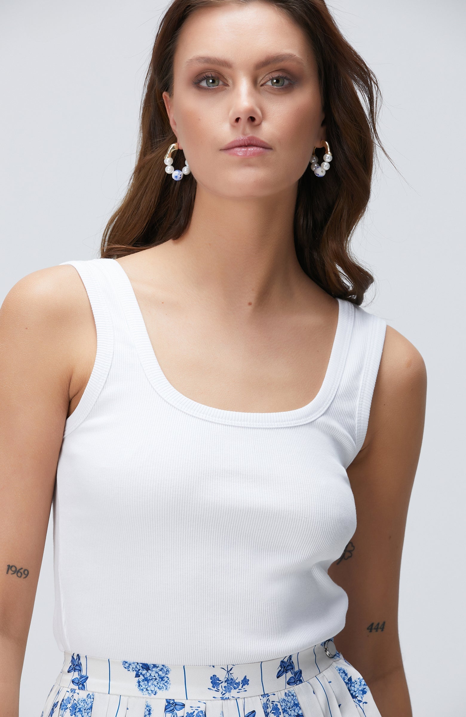 WOMEN'S White Tank Top