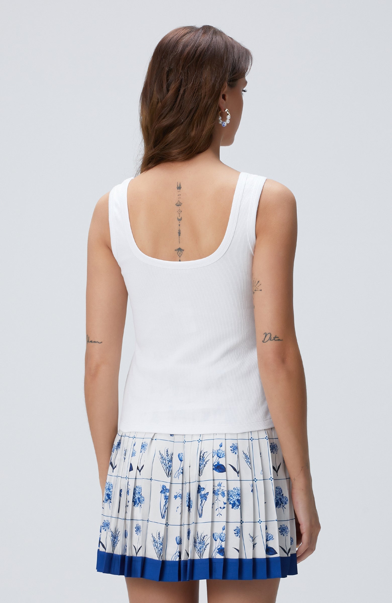 WOMEN'S White Tank Top