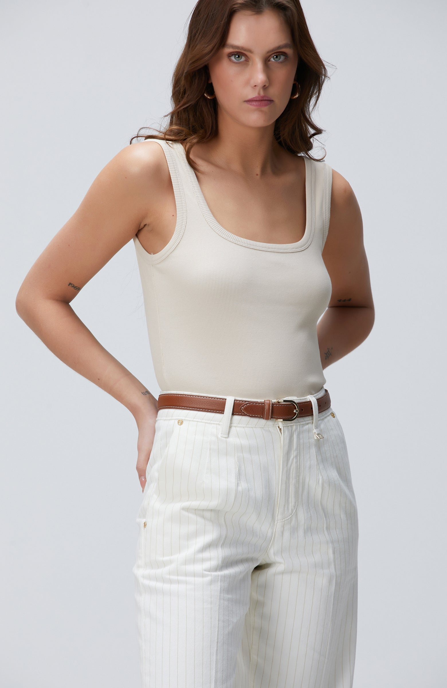 WOMEN'S Beige Tank Top