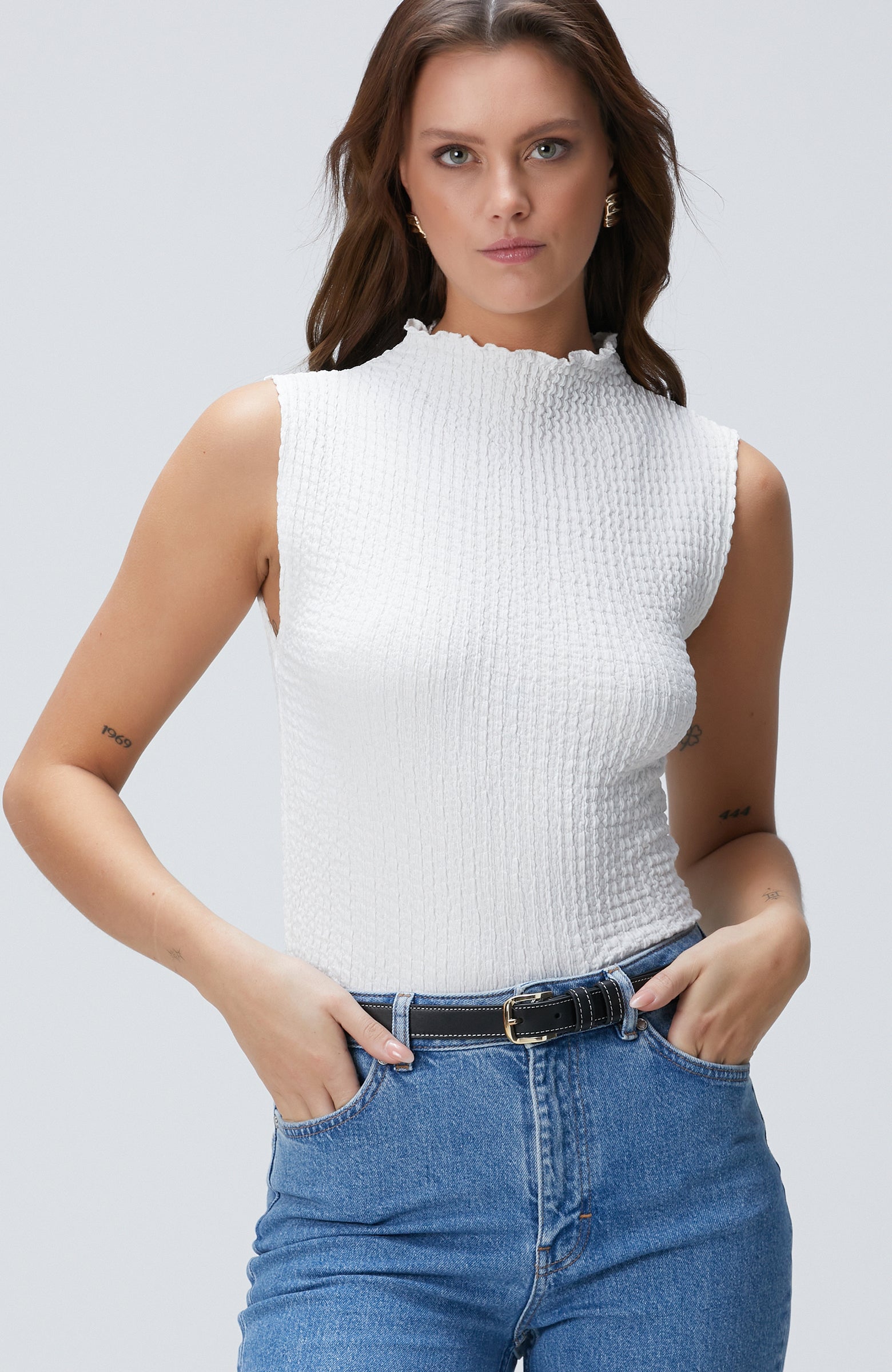 WOMEN'S White Blouse