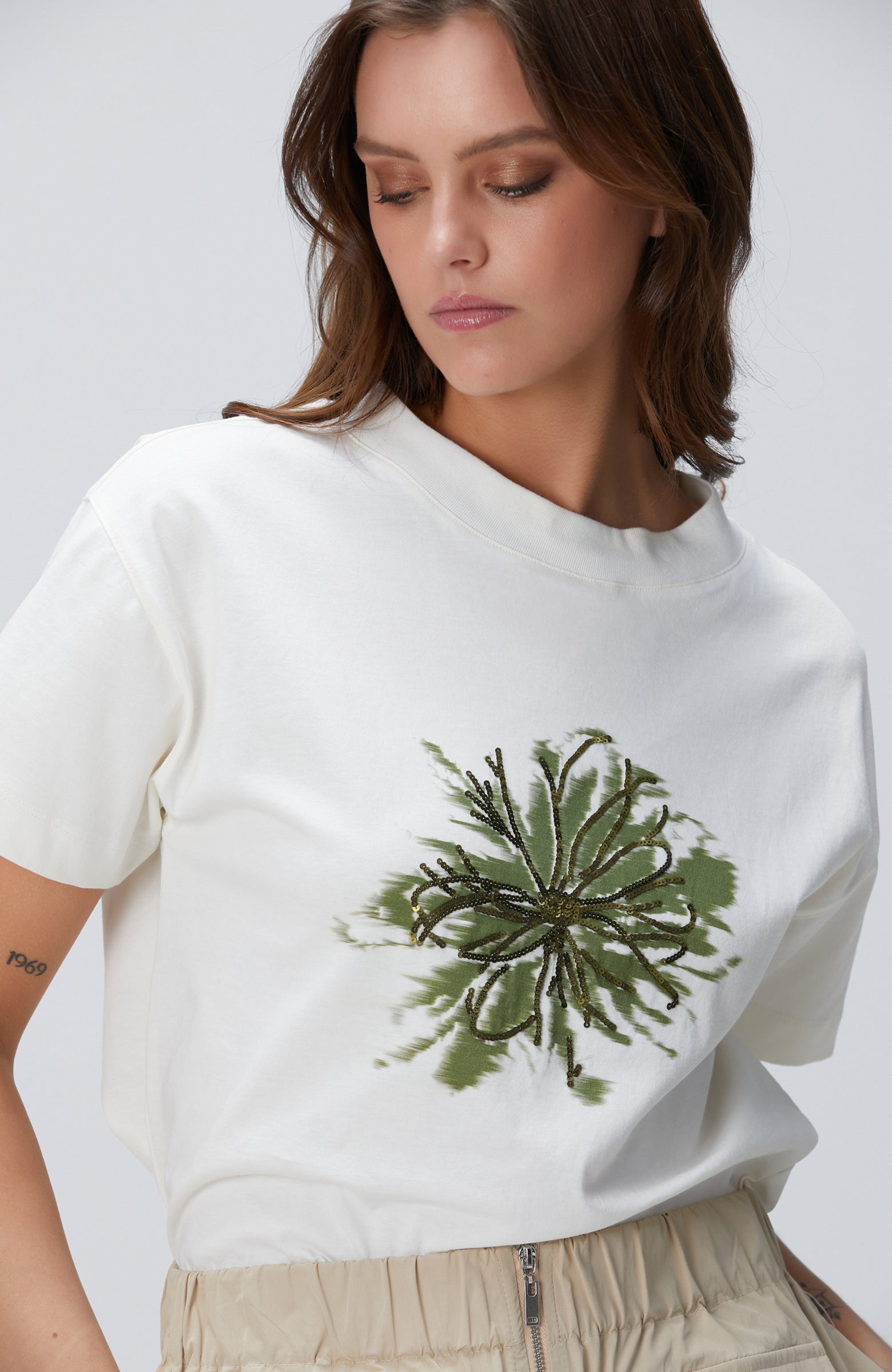 WOMEN'S N-Tech Off-White T-shirt