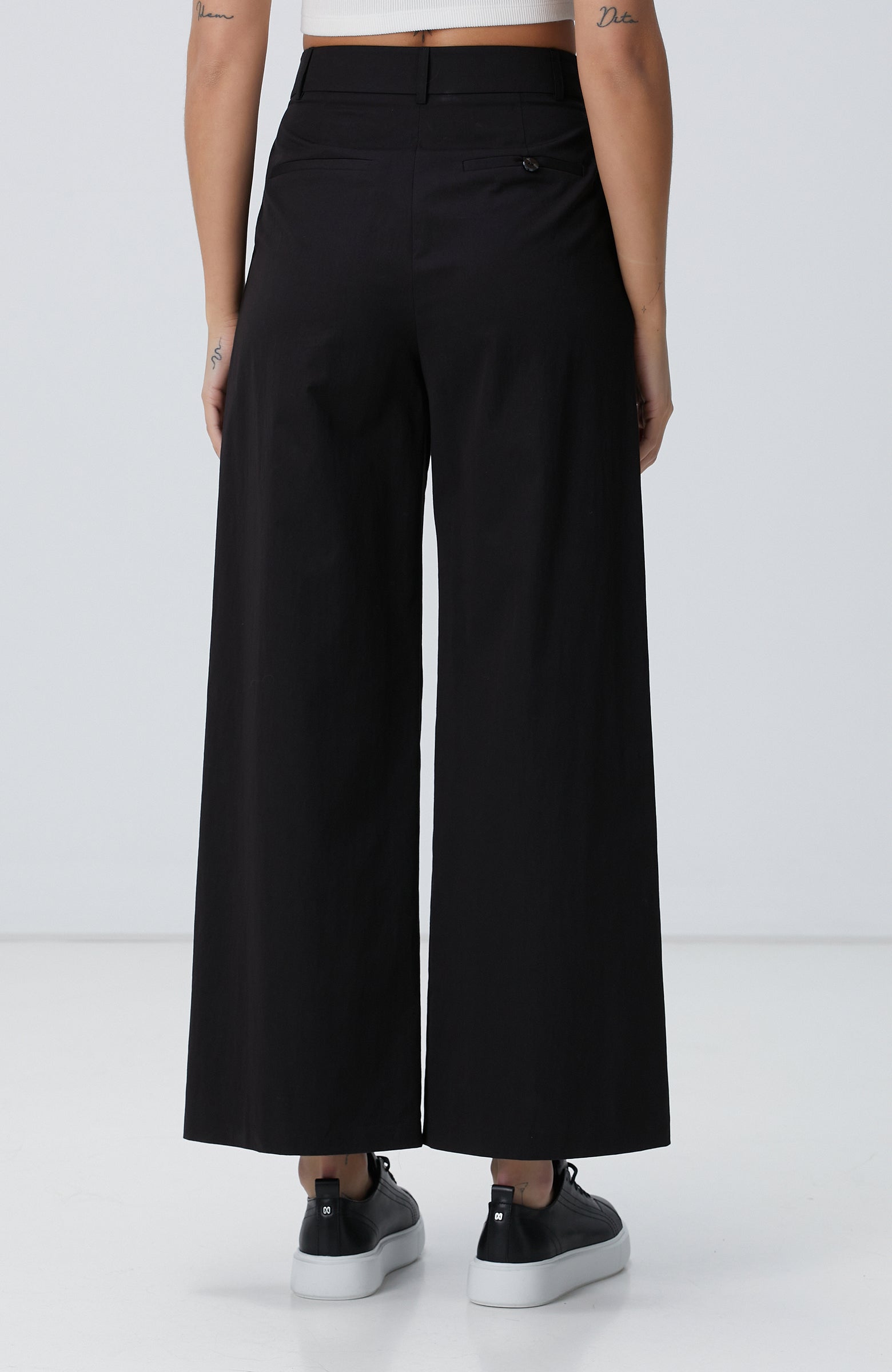WOMEN'S N-Tech Black Pants