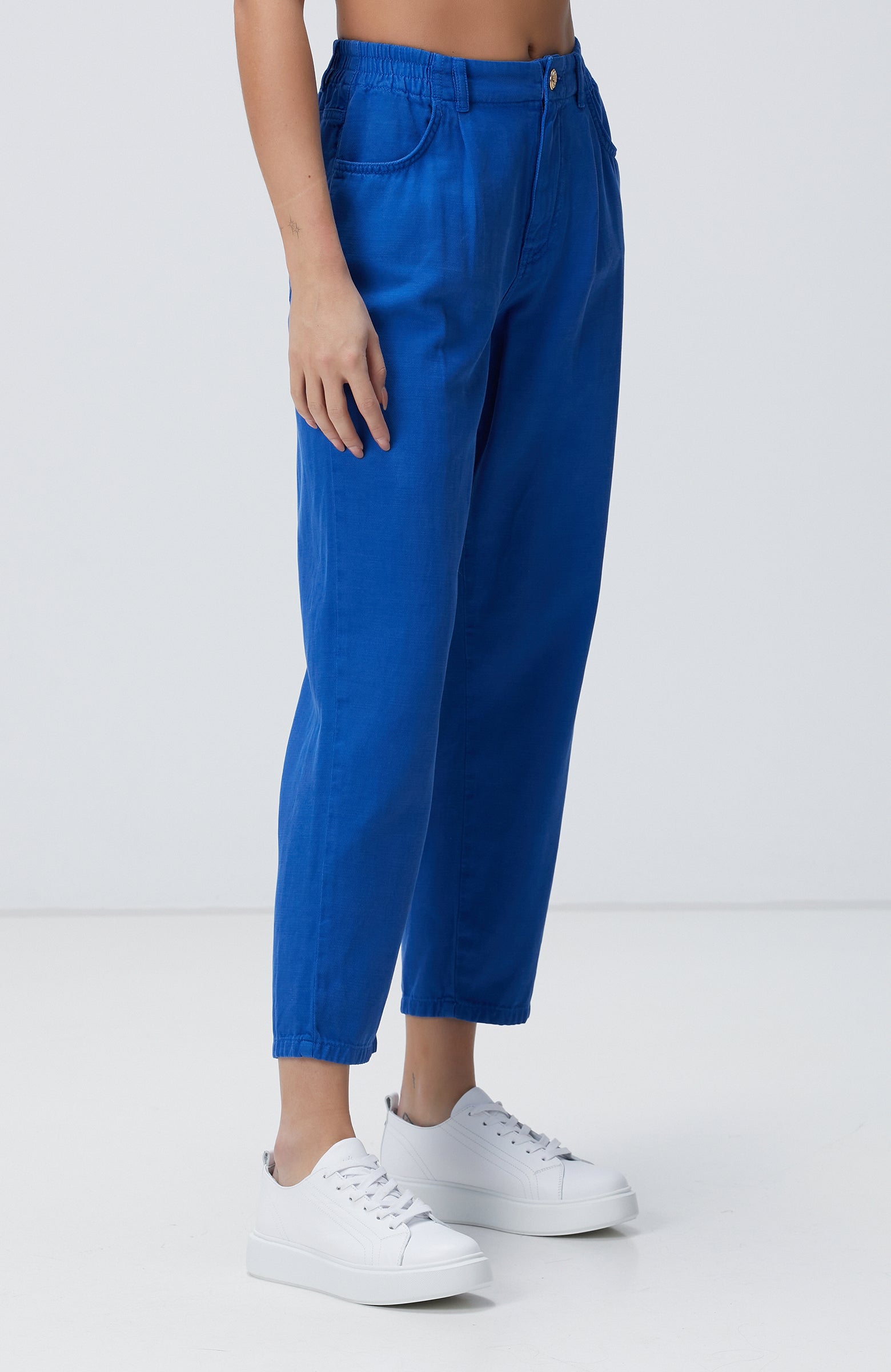 WOMEN'S Saks Casual Trousers